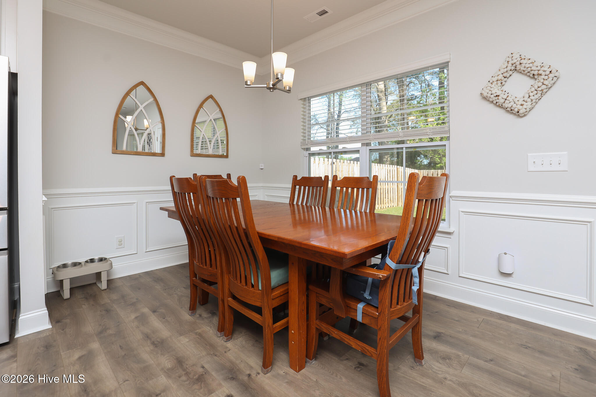 100565380 | Photo 18