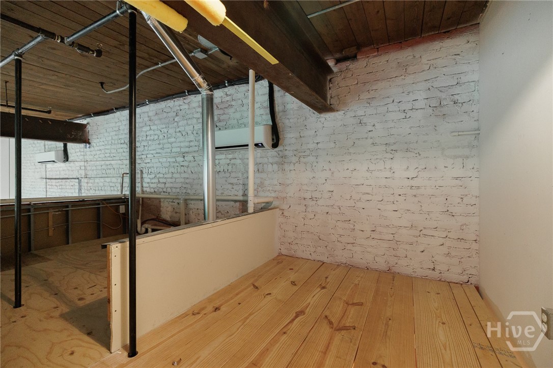 Lofted area