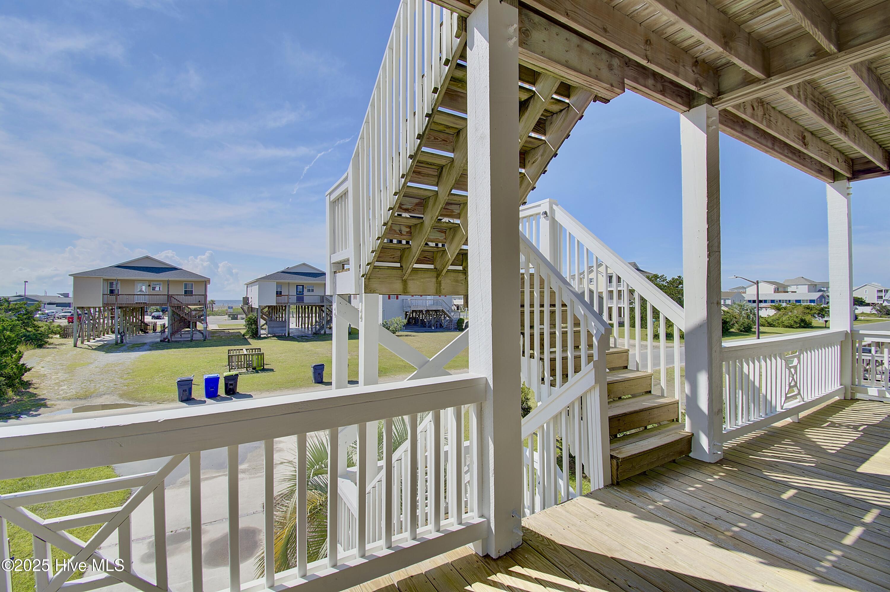 100526525 | Photo 24