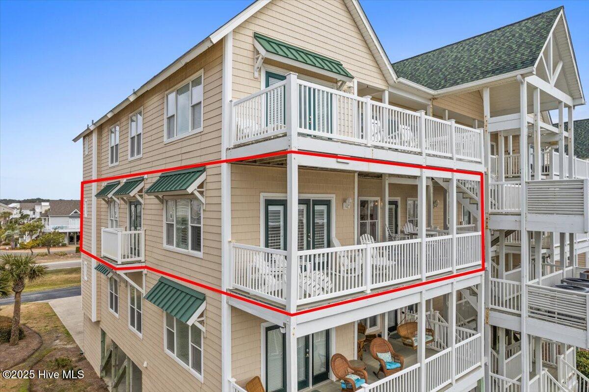 100540998 | Photo 48