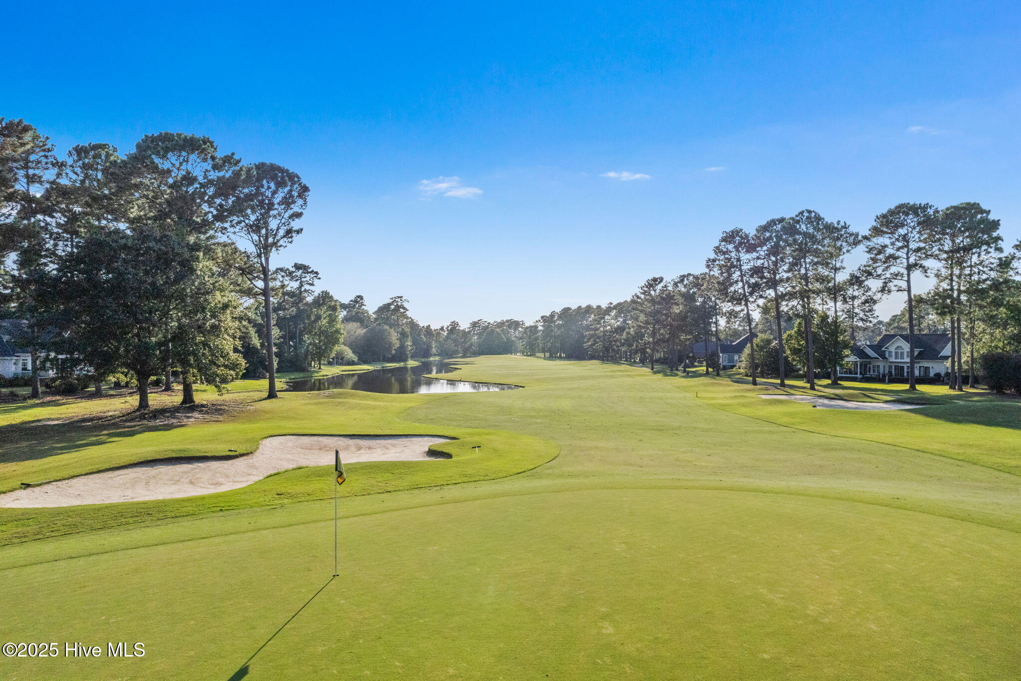 100548908 | Photo 36