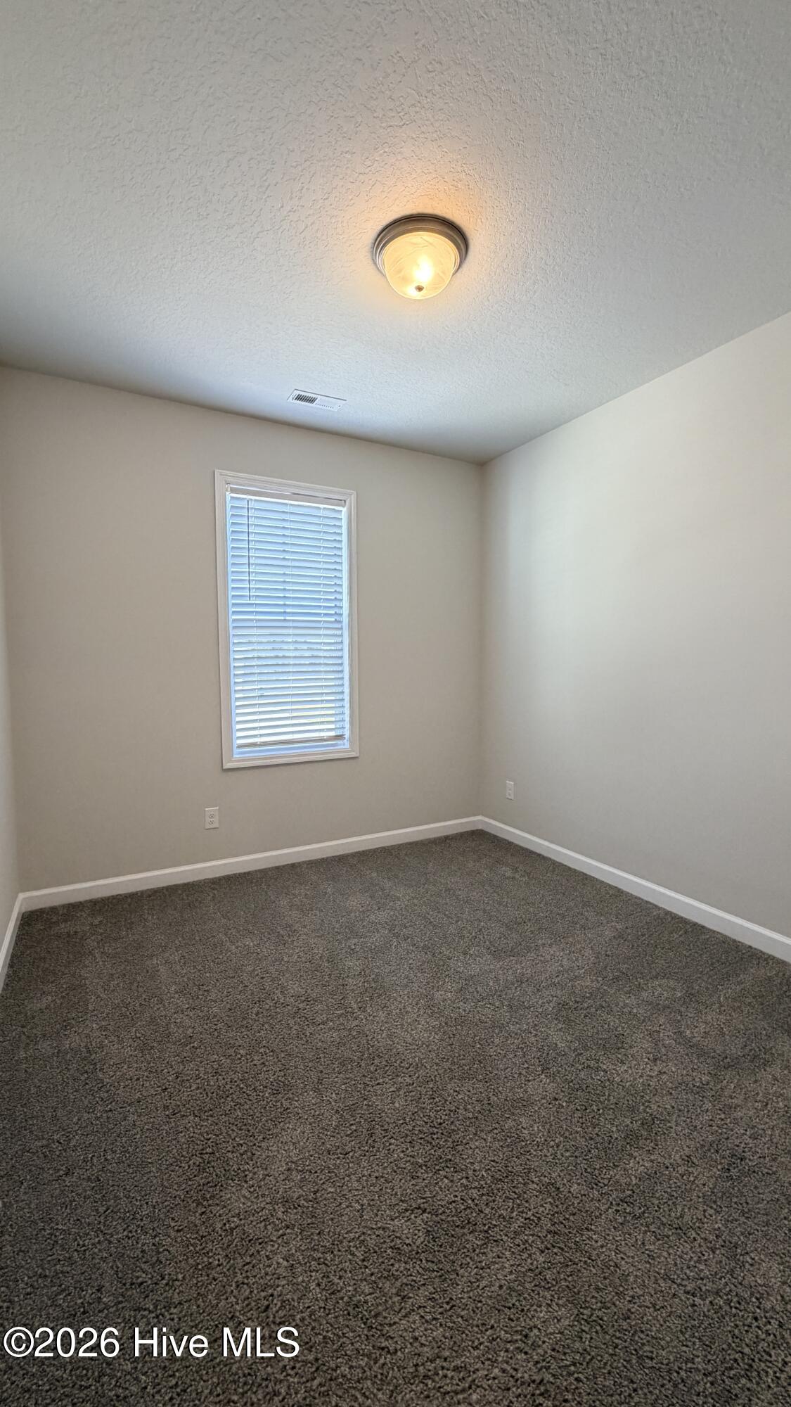 100553003 | Photo 17