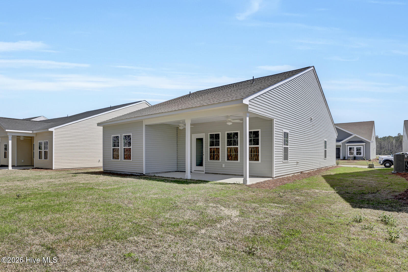 100550118 | Photo 21