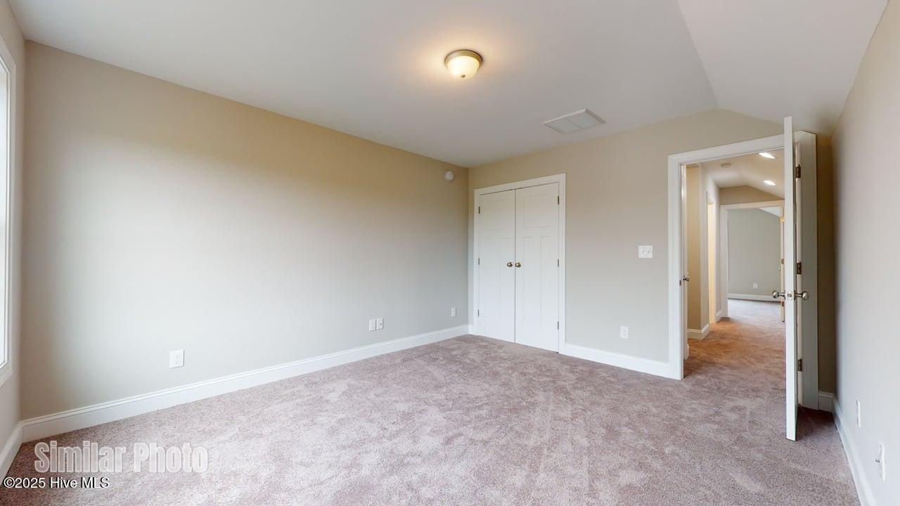 100546341 | Photo 25