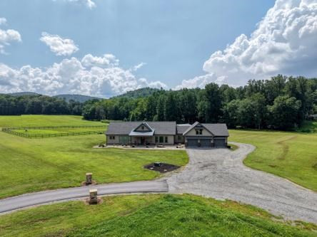 2nd image of 186 Rice Landing Ct, Hayesville, NC 28904 | MLS# 98544453