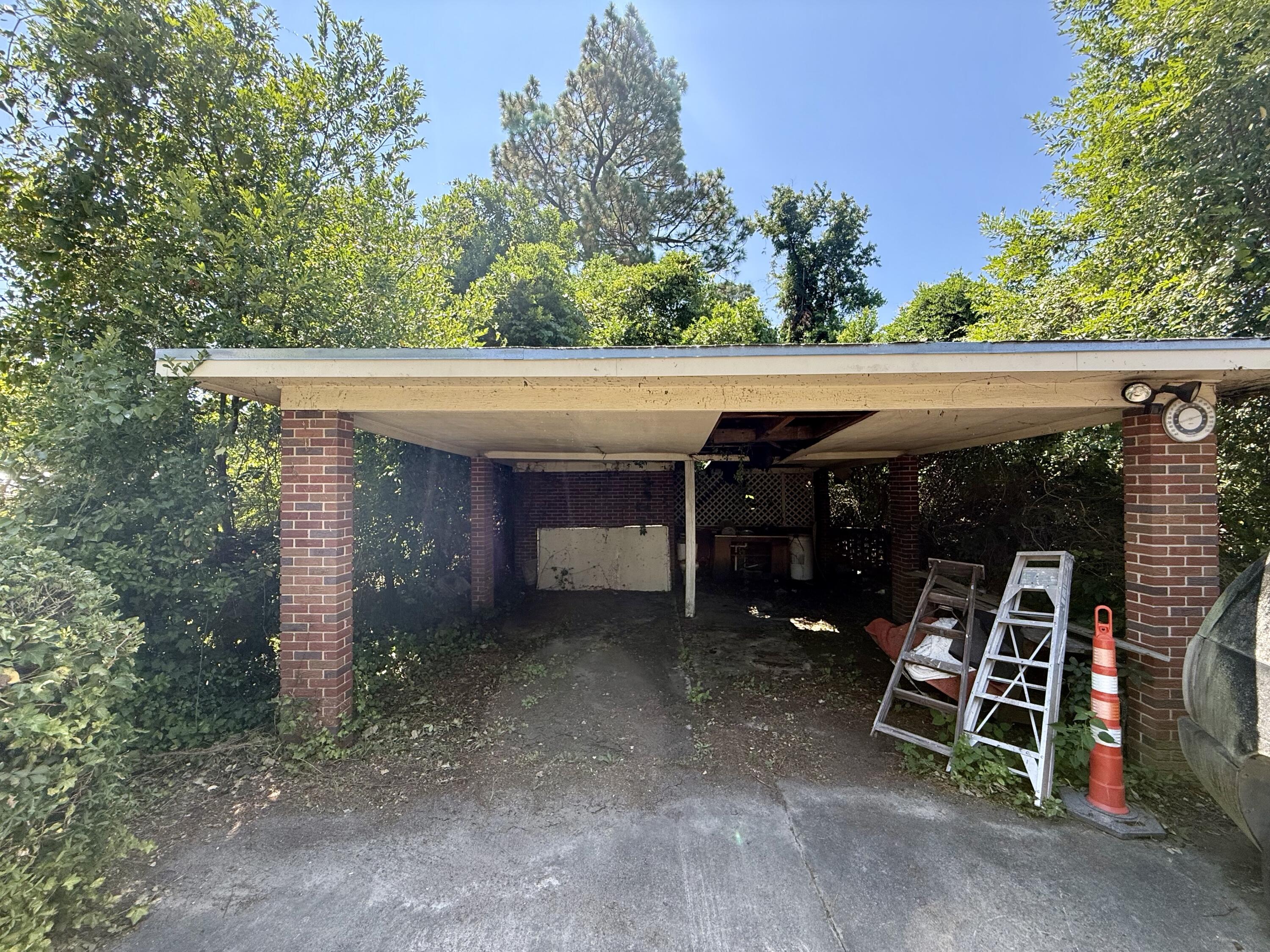 DzpNYcUnQSOHEbaqmu10pw