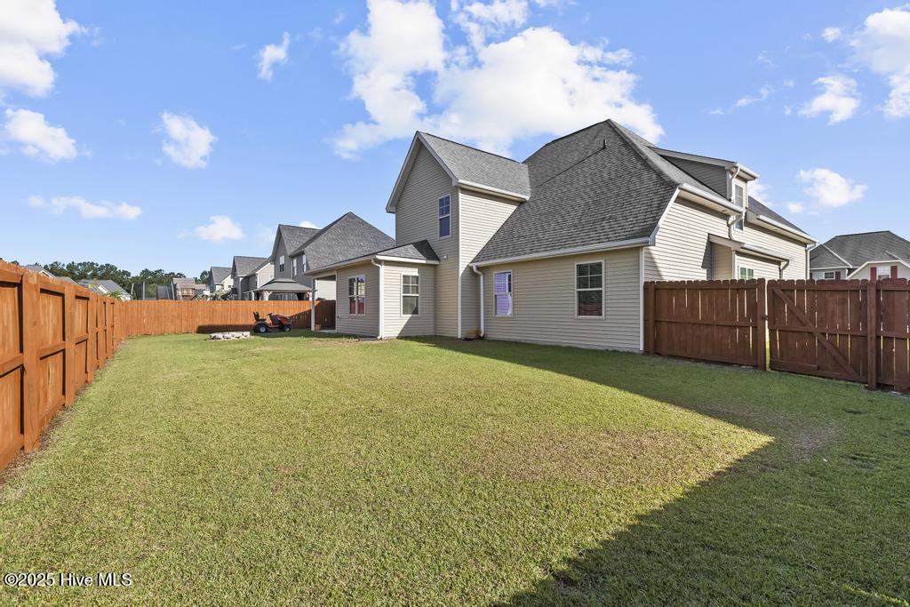 100536602 | Photo 41