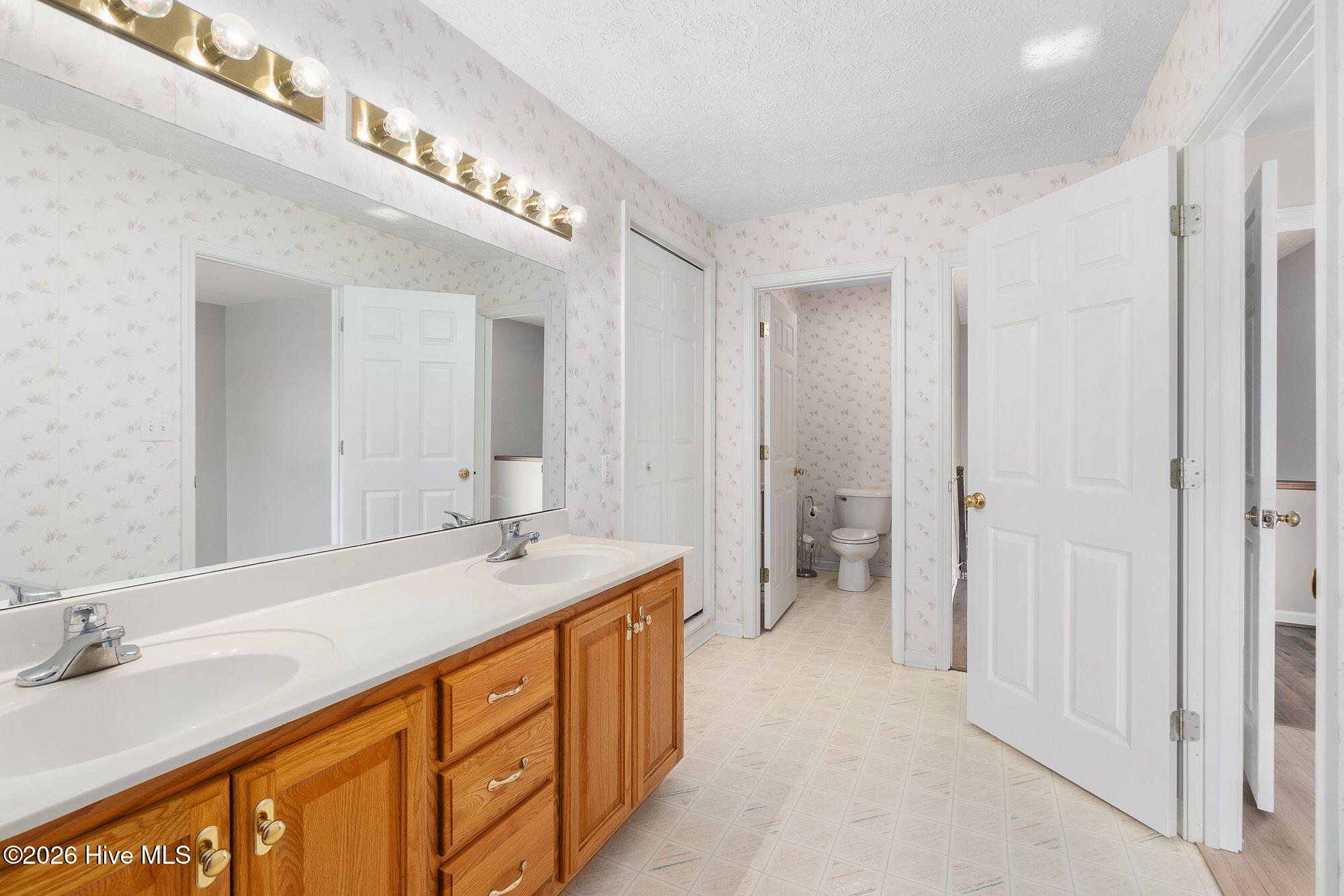 917 W Haven Boulevard, Morehead City, NC, 28557