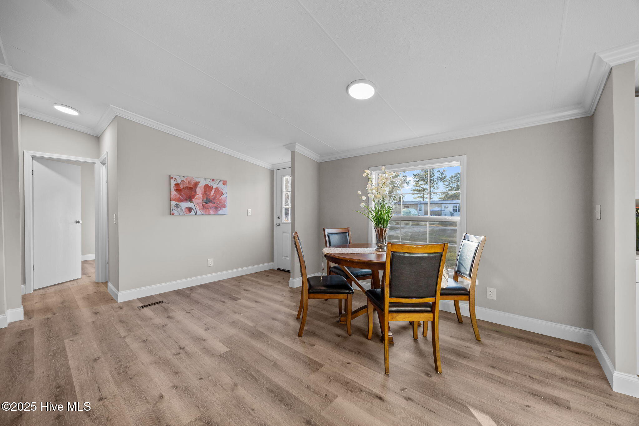 100546418 | Photo 10