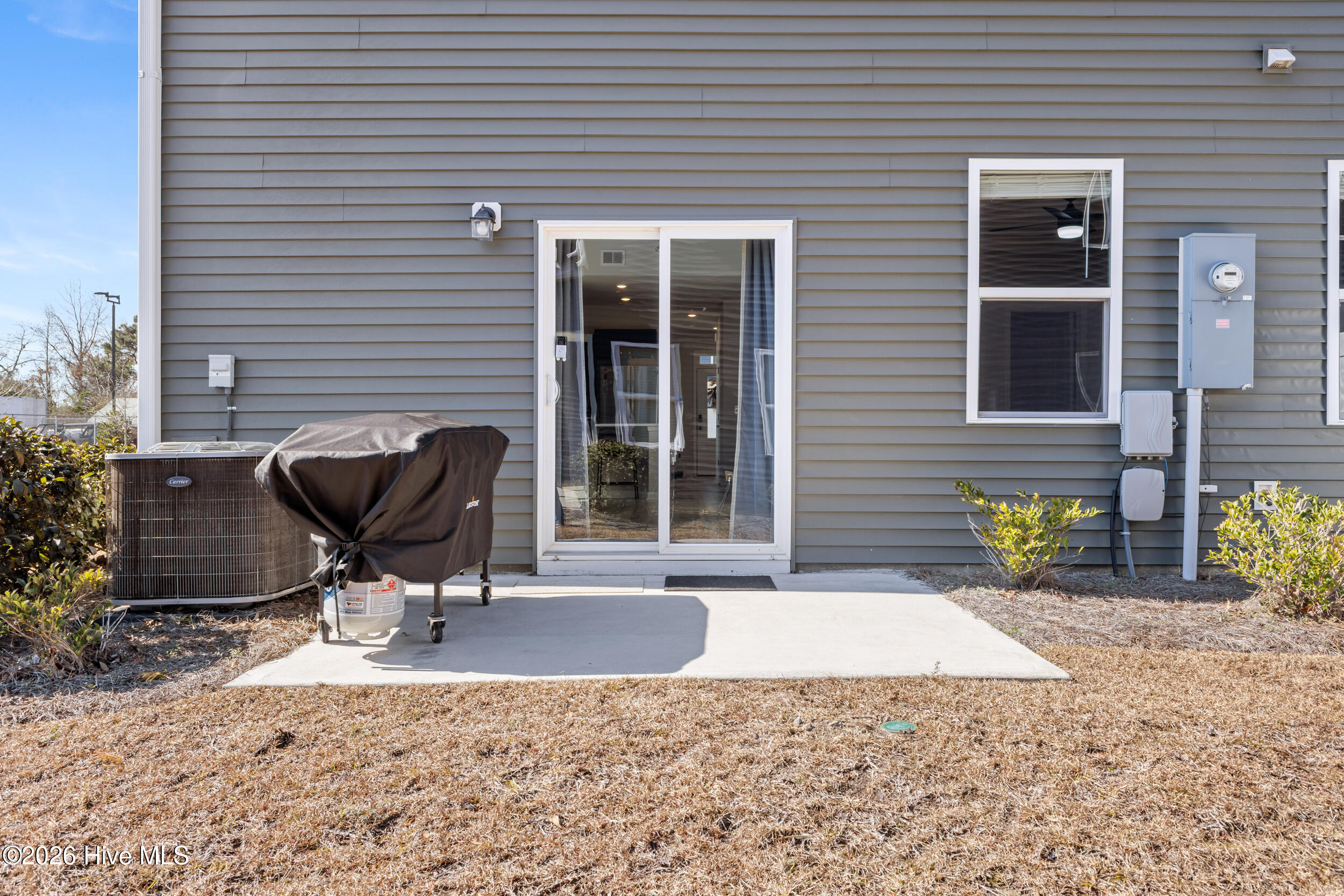 100553335 | Photo 28