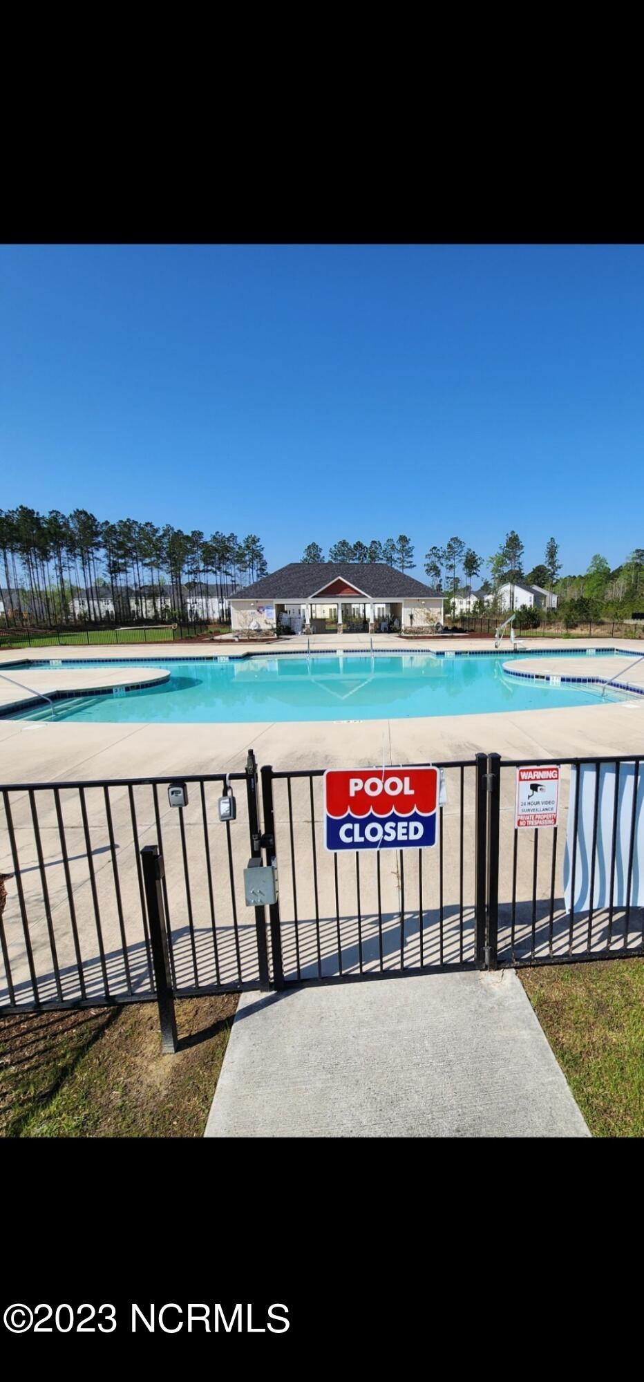 100524735 | Photo 33