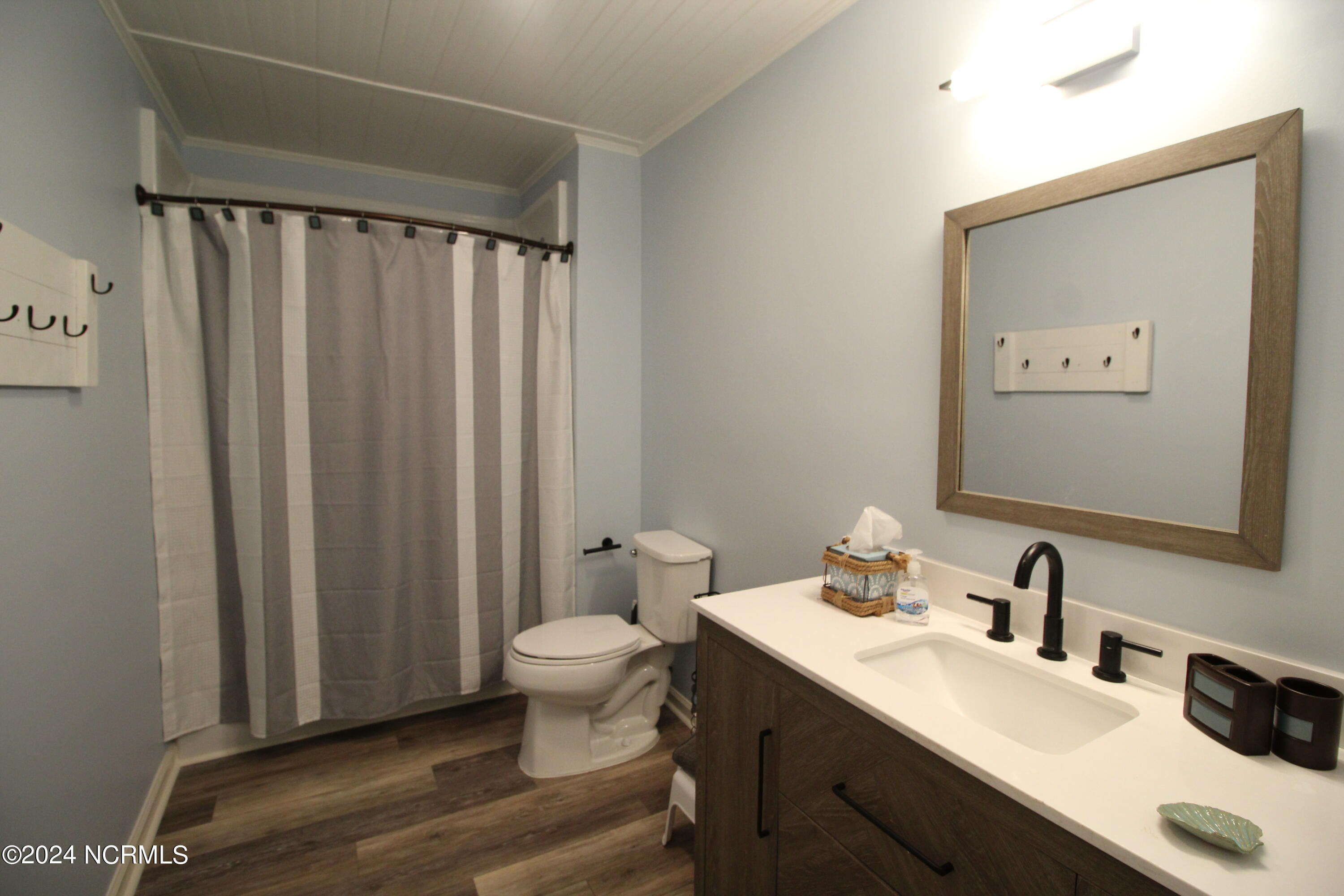 100551209 | Photo 11