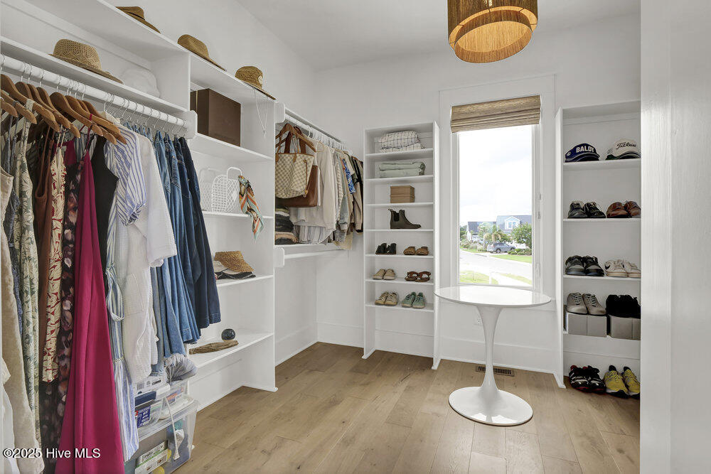 100520014 | Photo 34