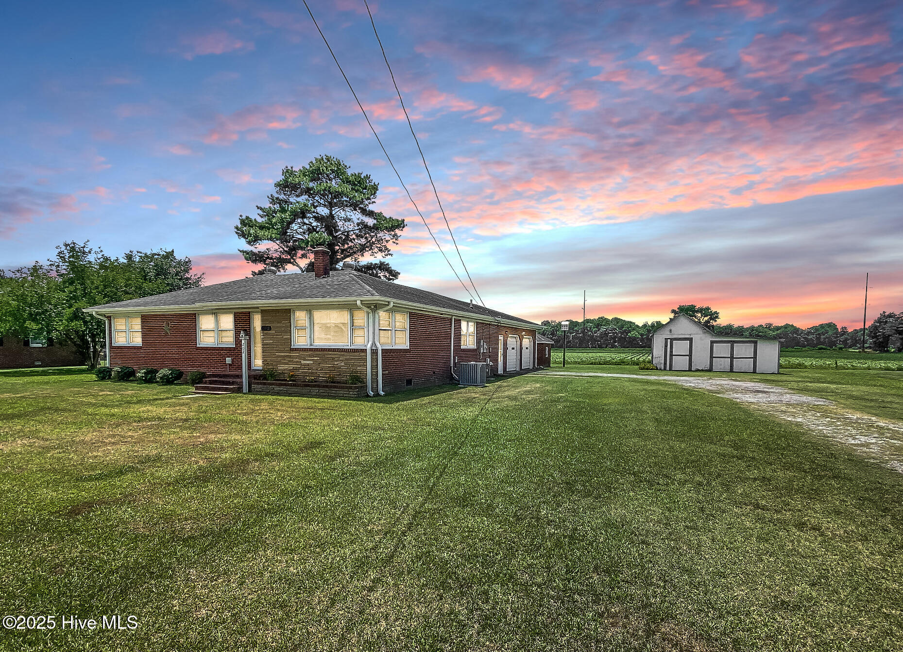 Homes for sale in Hertford, NC | 202 Winfall Blvd, Hertford, NC 27944 | MLS# 100514708