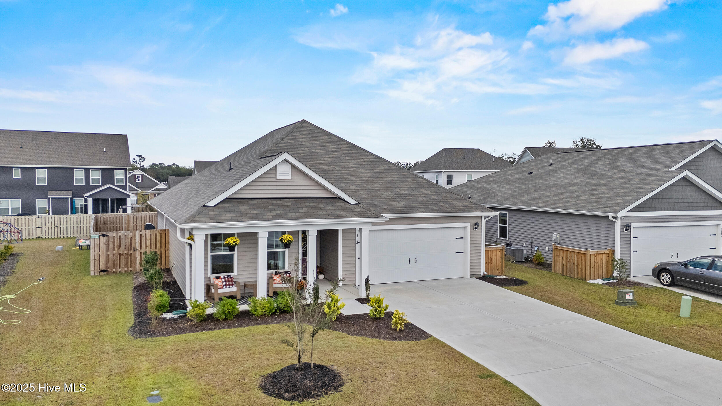 Homes for sale in Surf City, NC | 312 Cleat Dr, Surf City, NC 28445 | MLS# 100533883