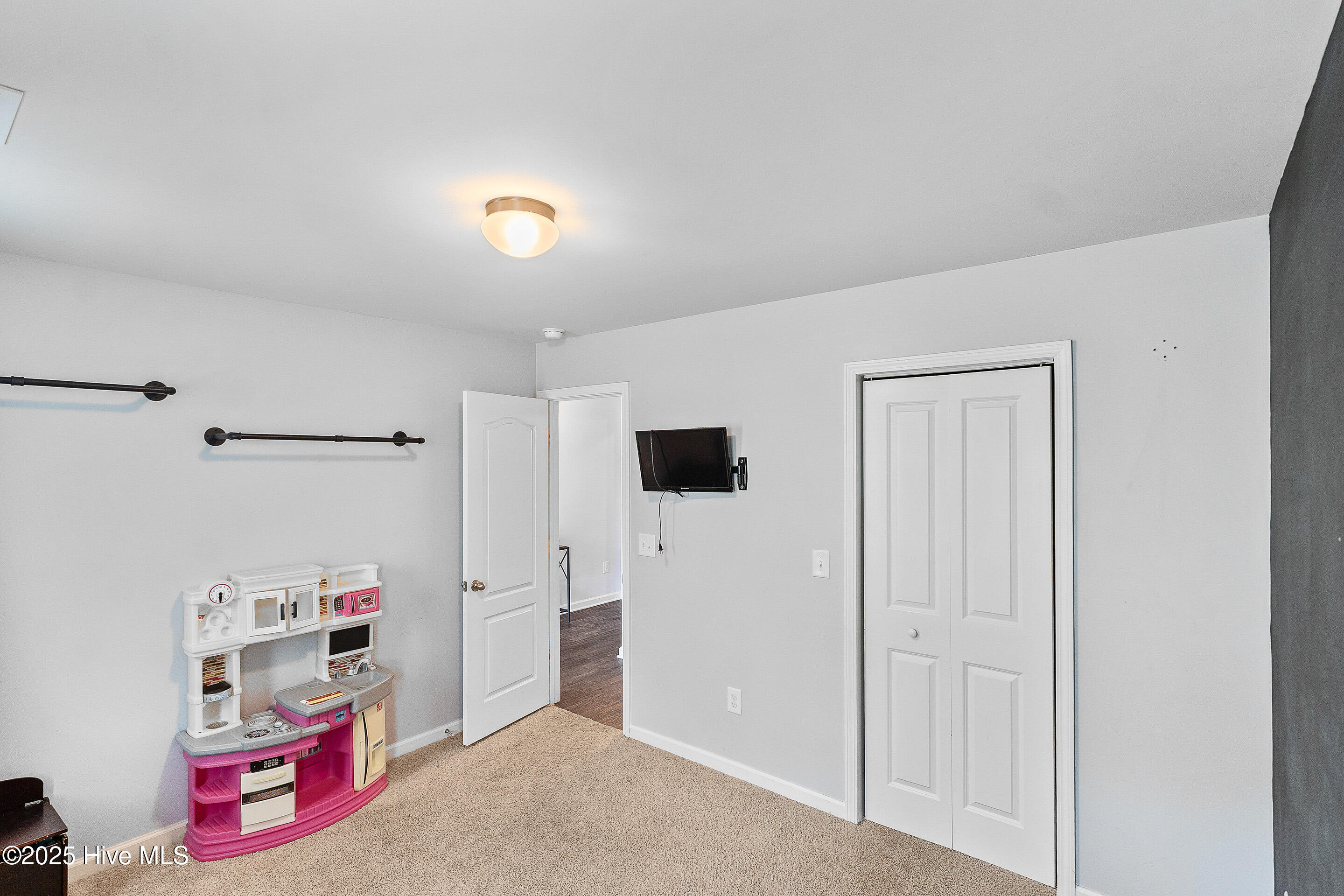 100510114 | Photo 39