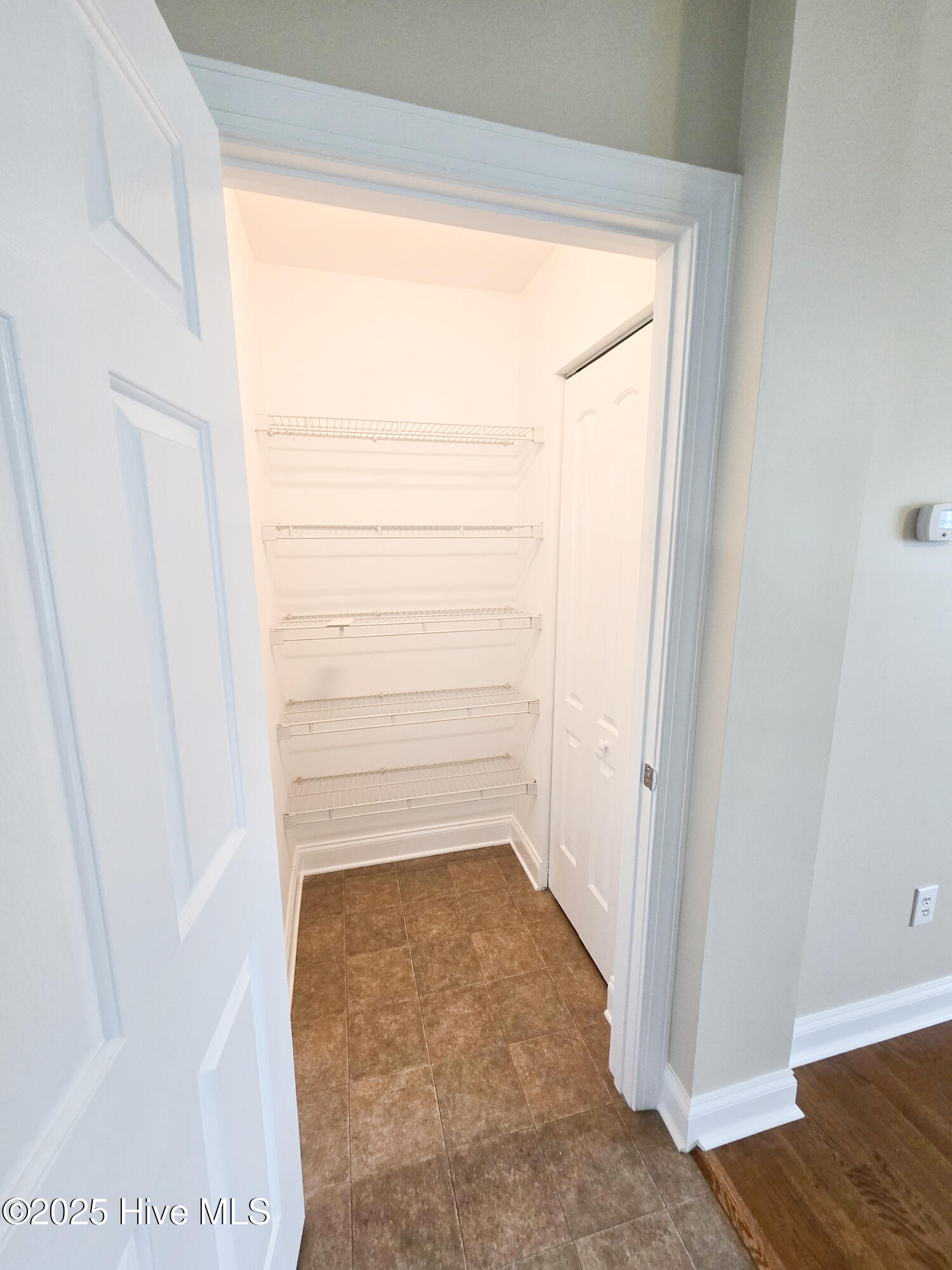 4 Schooner Drive, Swansboro, NC 28584 – photo 8: Pantry