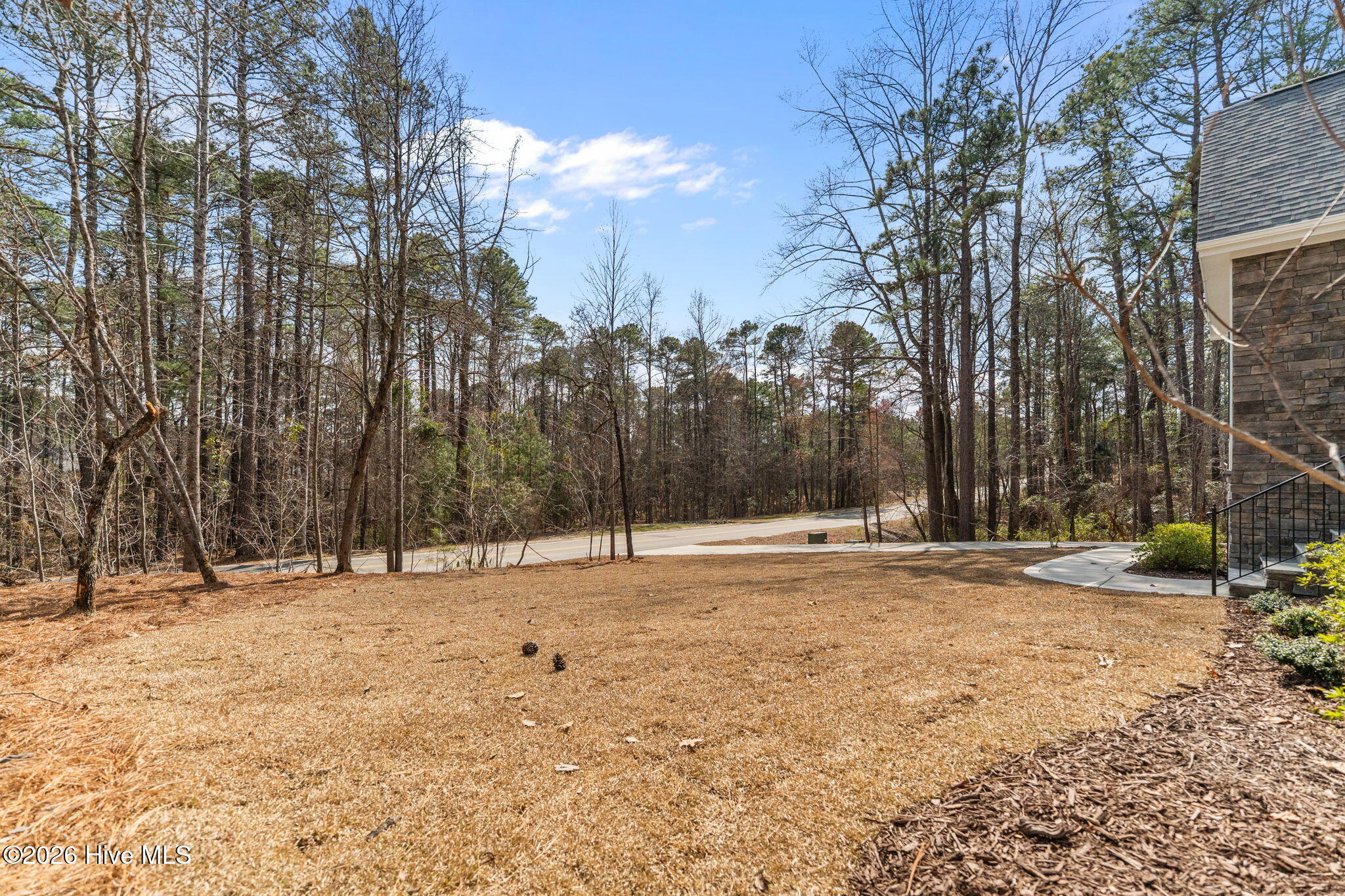 180 Longleaf Drive