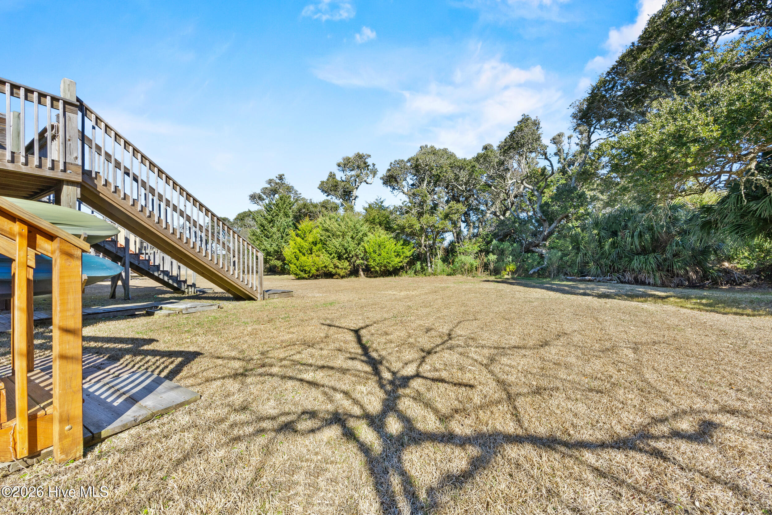 100549784 | Photo 21