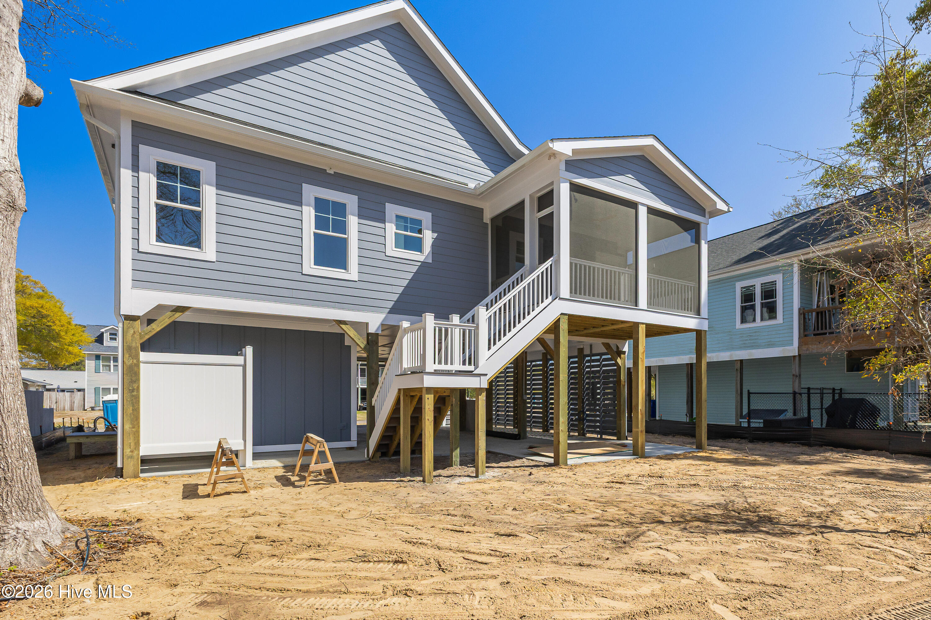 100564394 | Photo 30