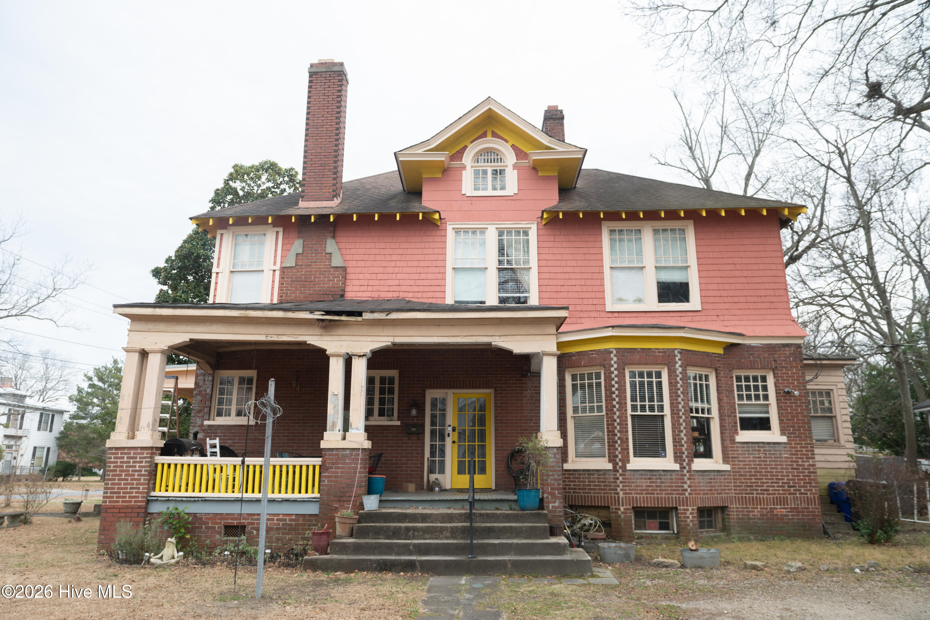 Homes for sale in Greenville, NC | 707 W 4Th St, Greenville, NC 27834 | MLS# 100551392