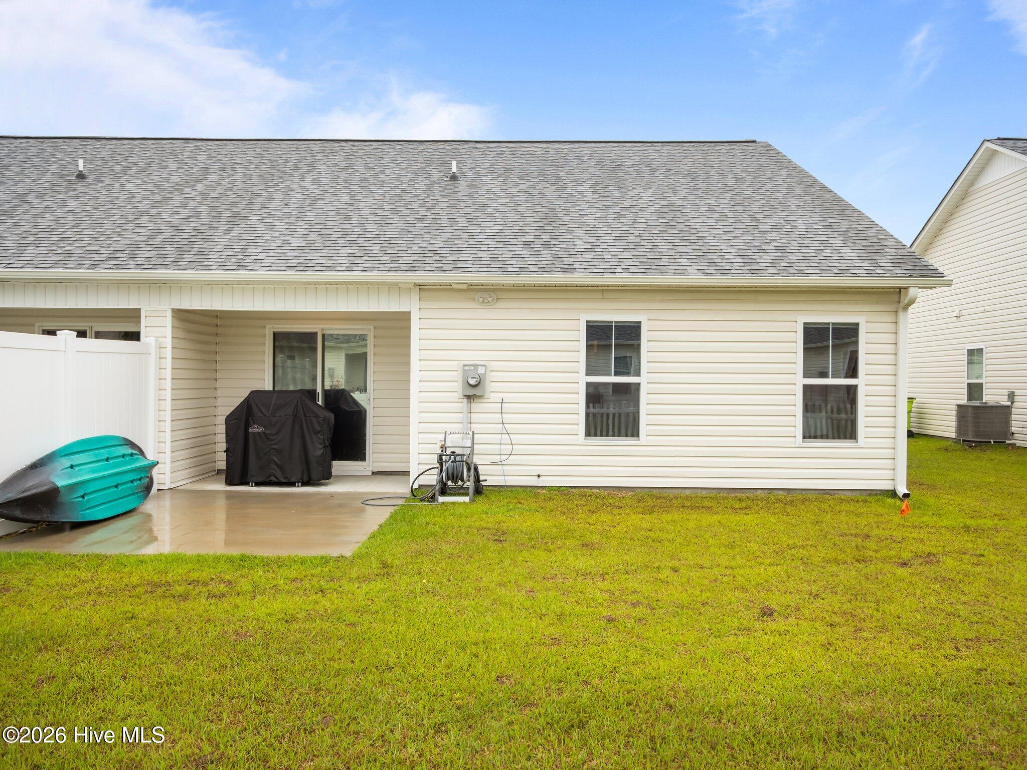 602 Villa Cove,Newport