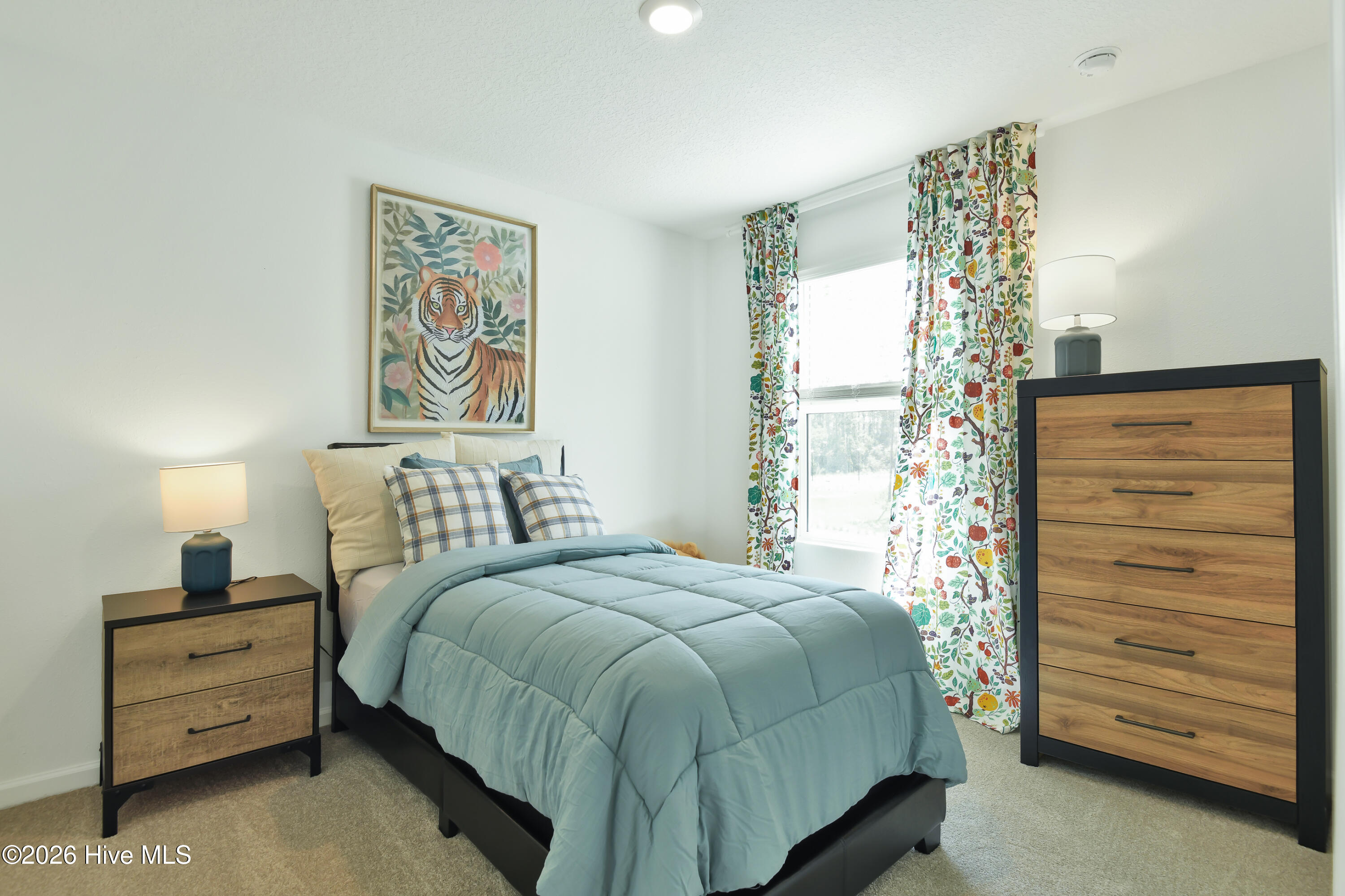 100560418 | Photo 16