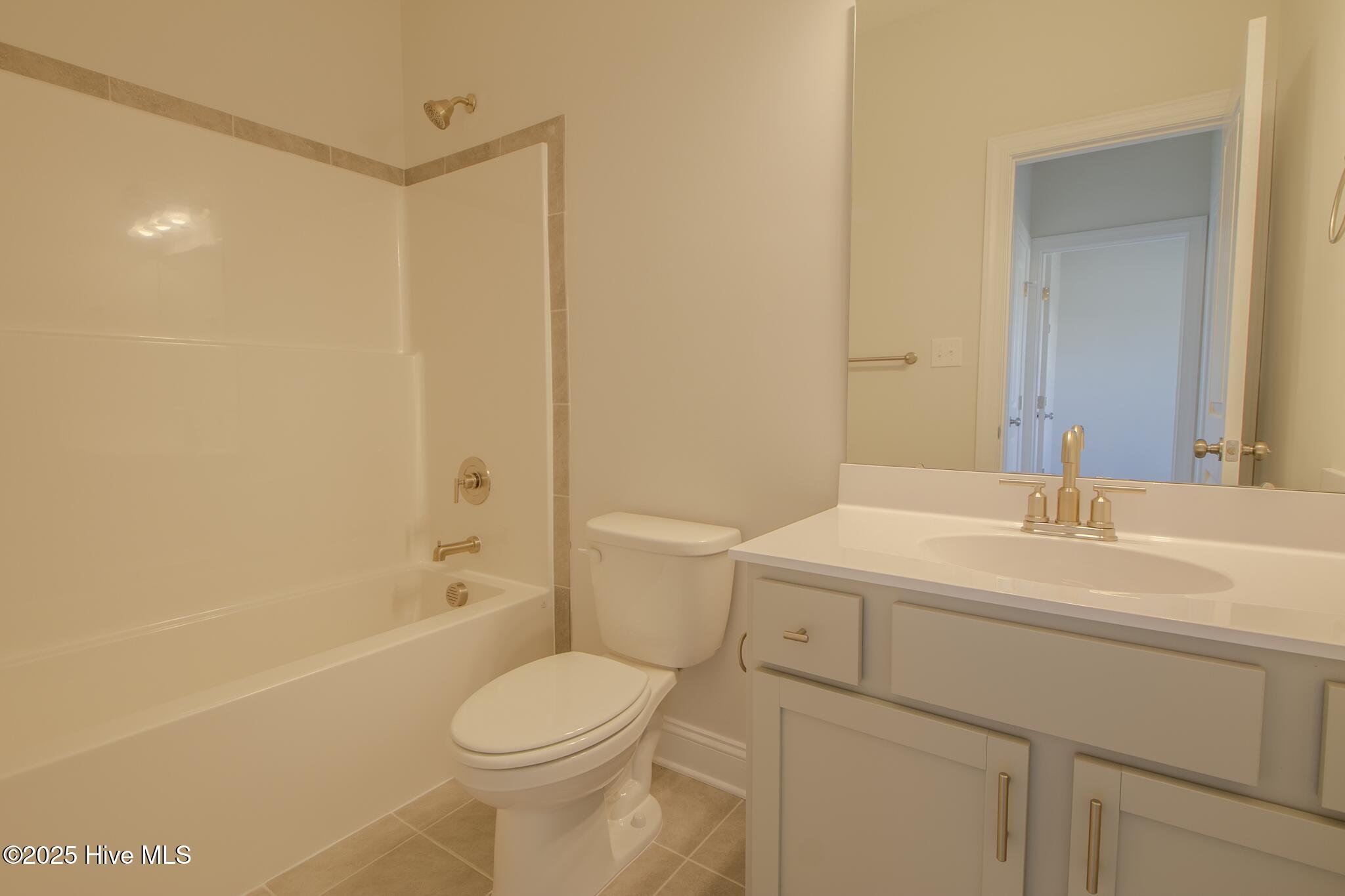 100494153 | Photo 20