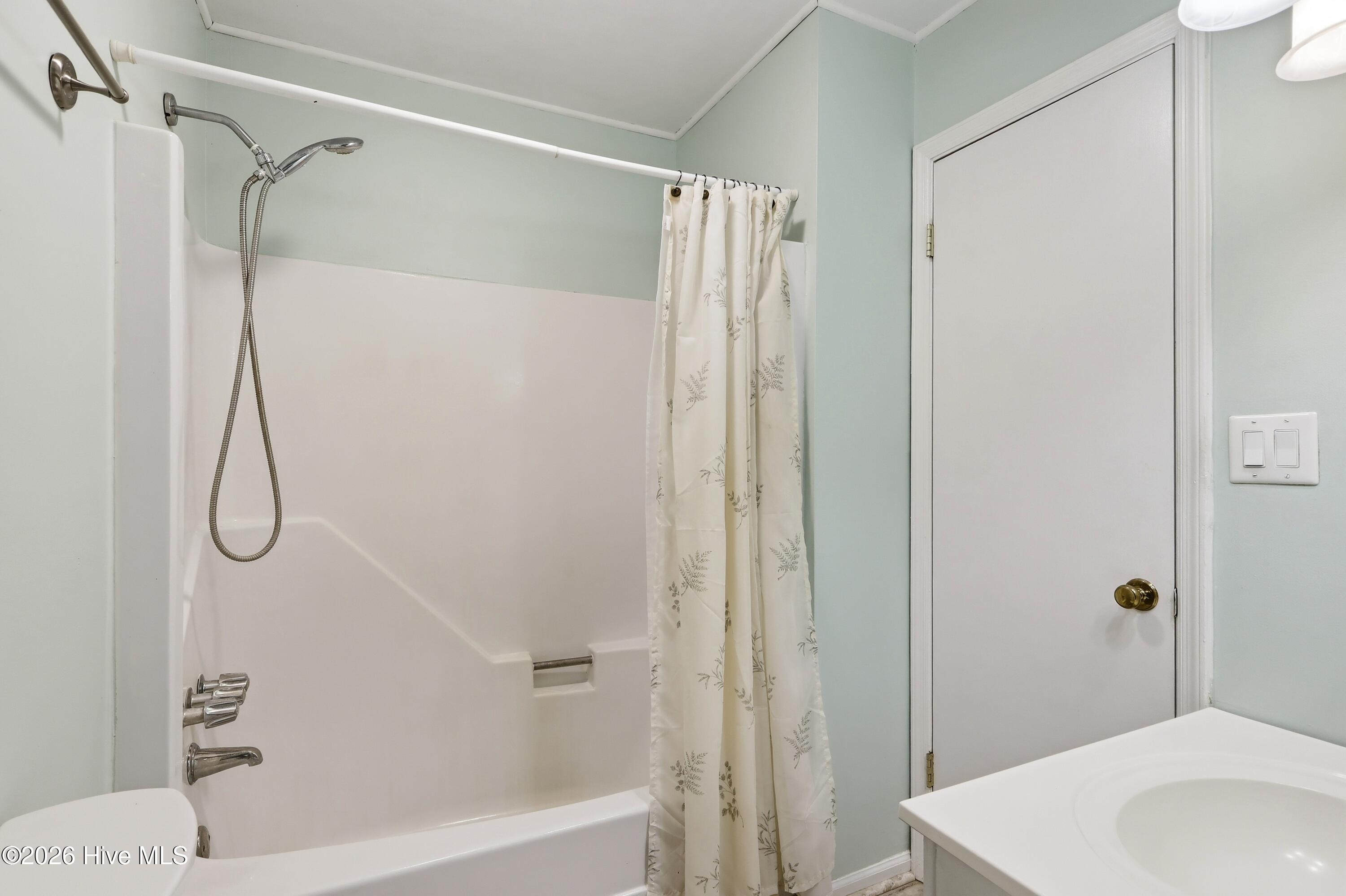 704 Meadow Court,Morehead City