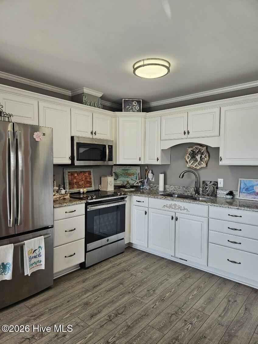 100559366 | Photo 15