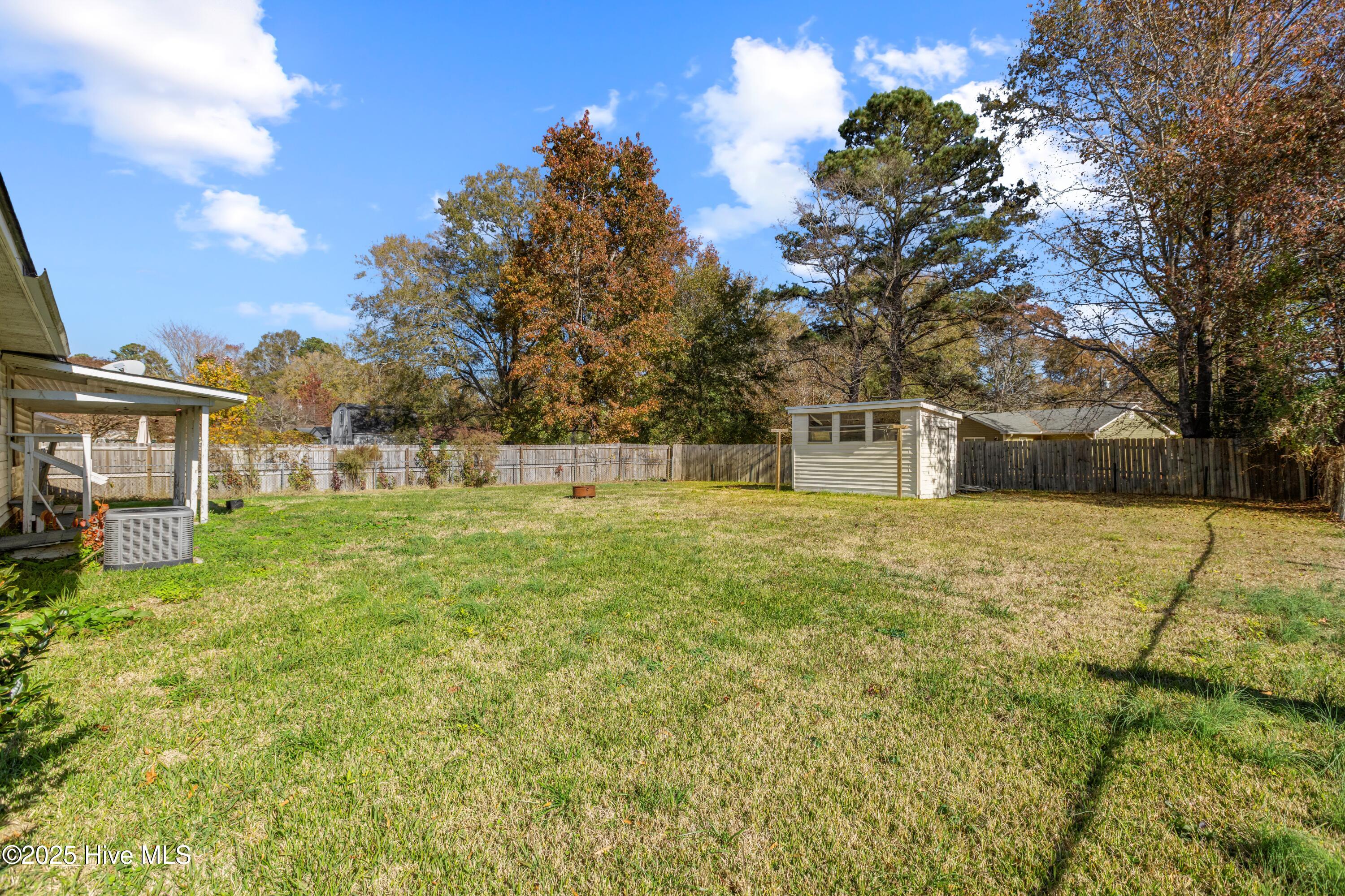 100543446 | Photo 24