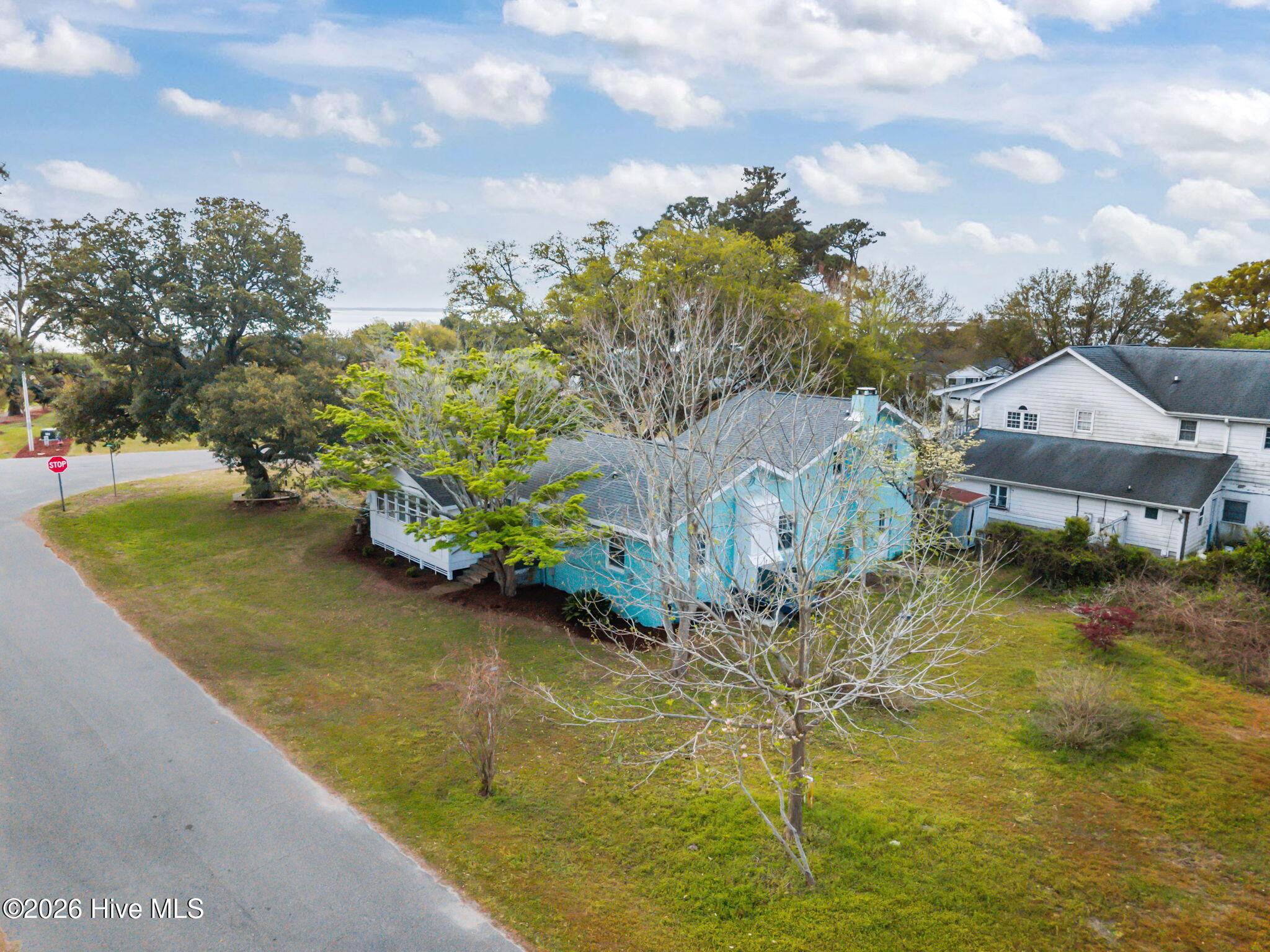 100564624 | Photo 43