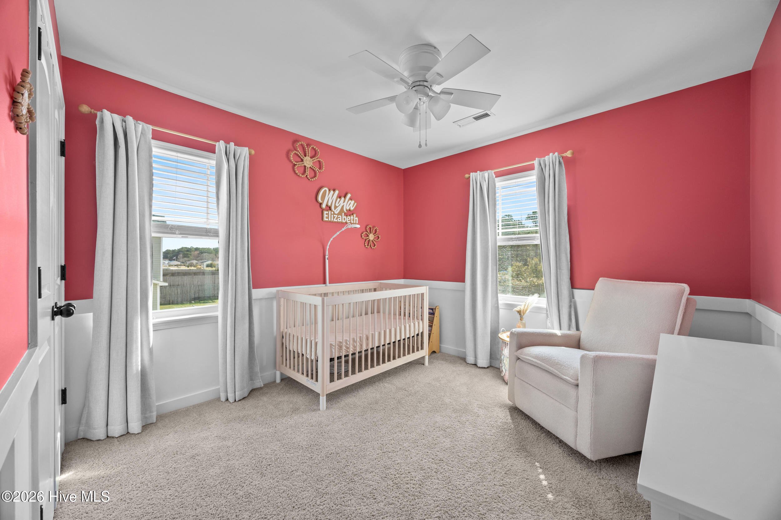 100558601 | Photo 22