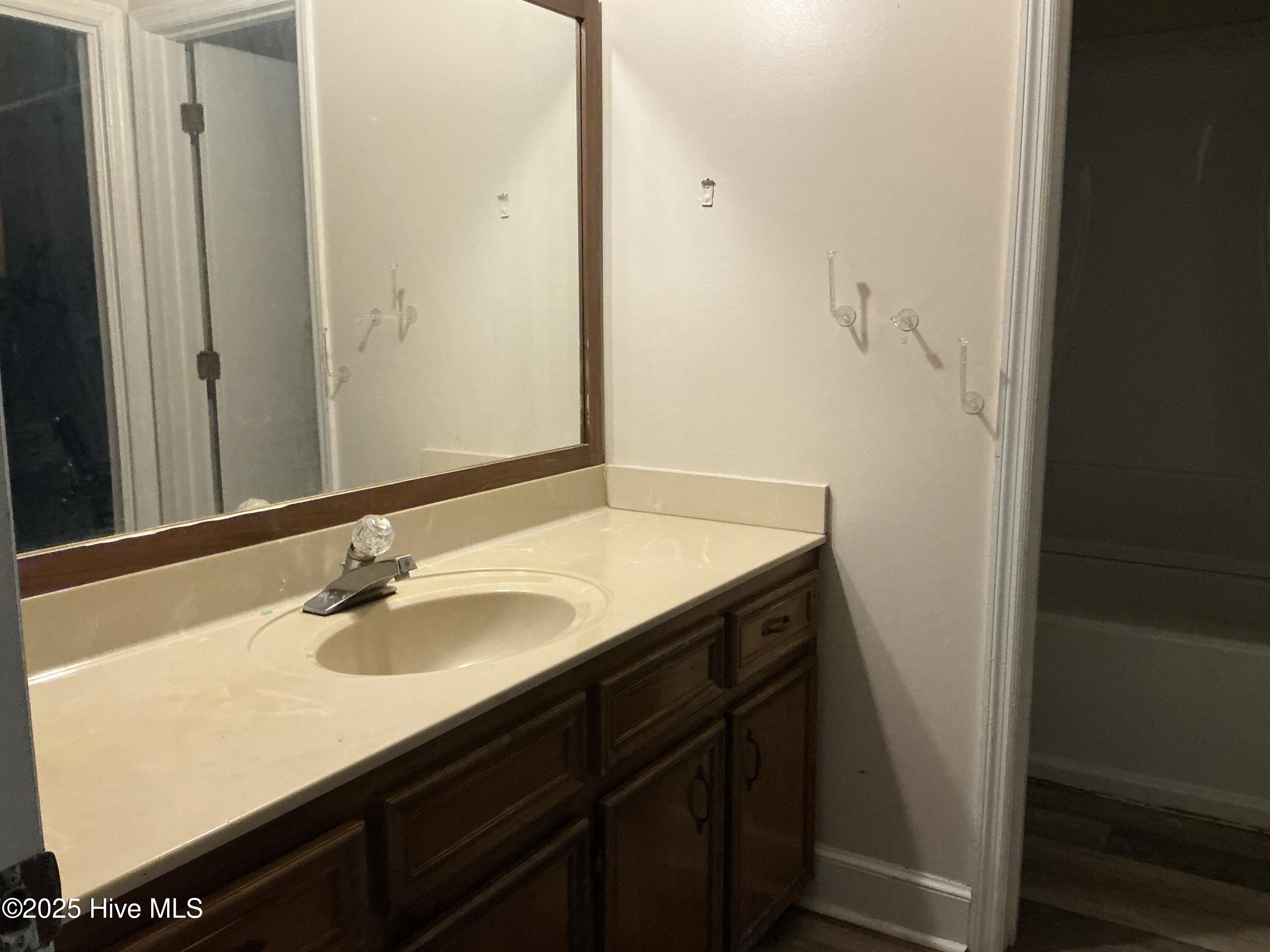 128 Robinhood Drive, Jacksonville, NC 28546 – photo 18: IMG_0940