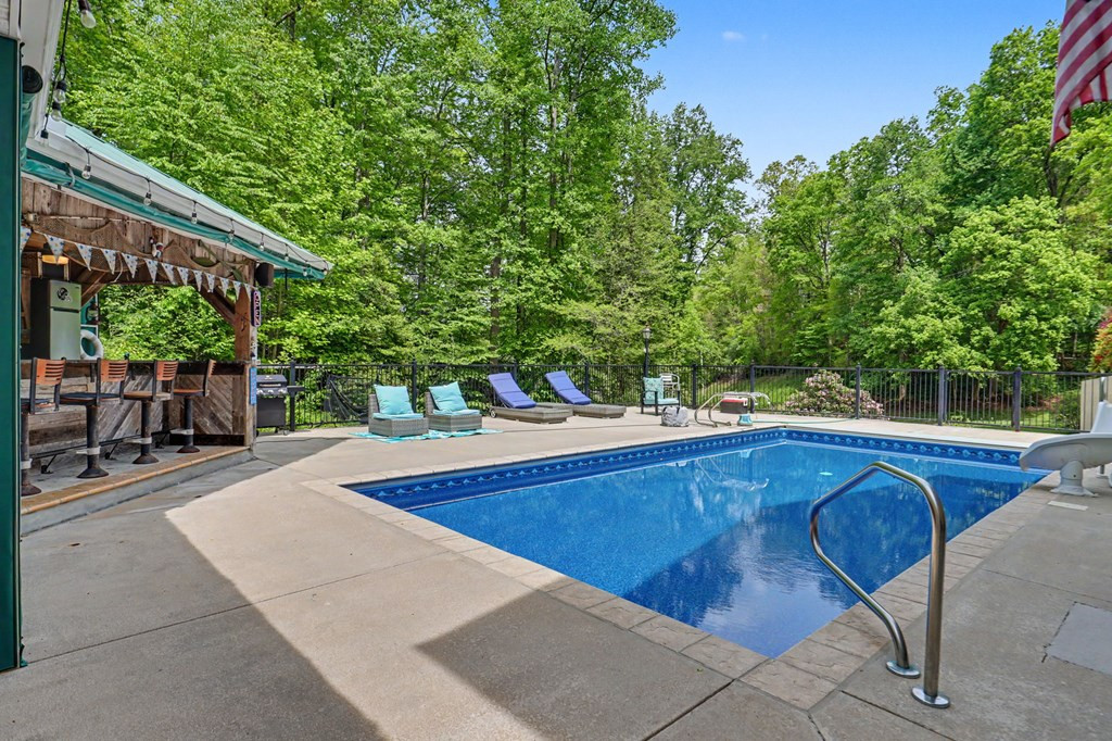 522 Fred Amos Road, Murphy, NC 28906 Listing Photo  2