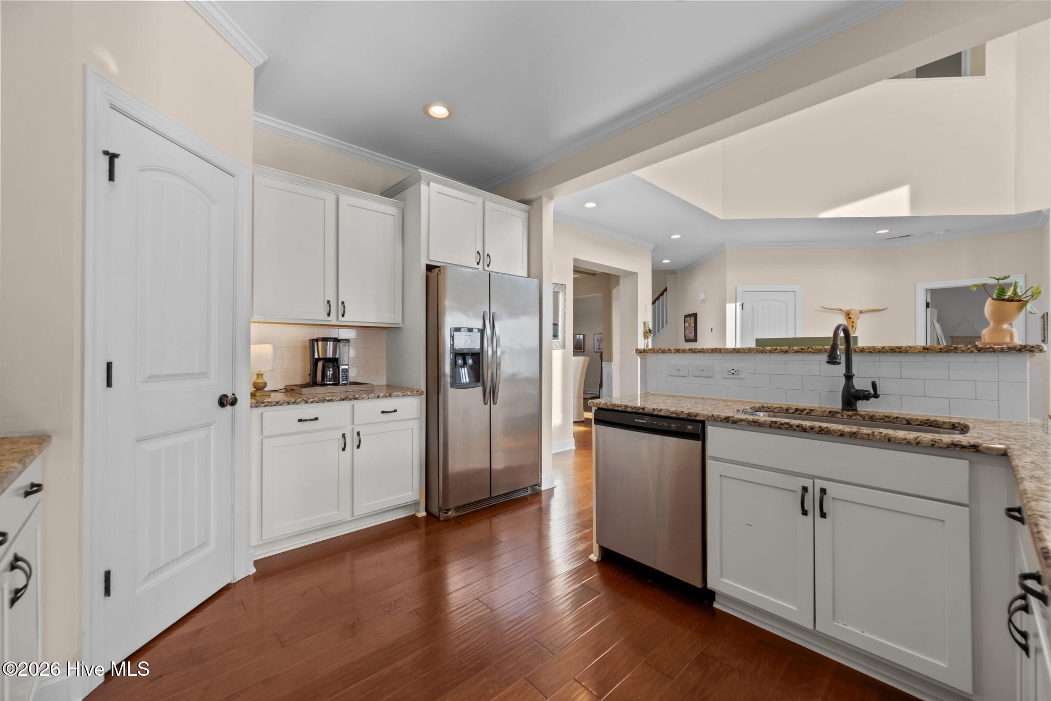 100556667 | Photo 15