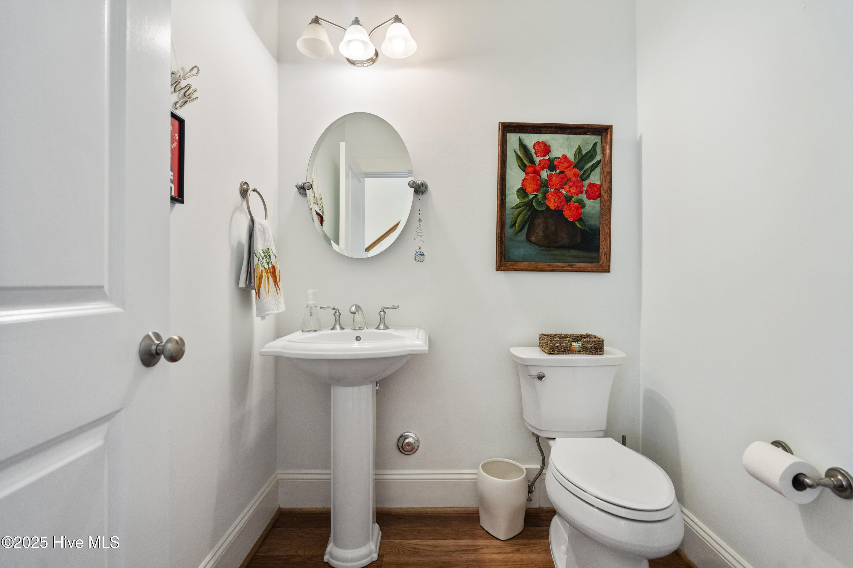 100545789 | Photo 26