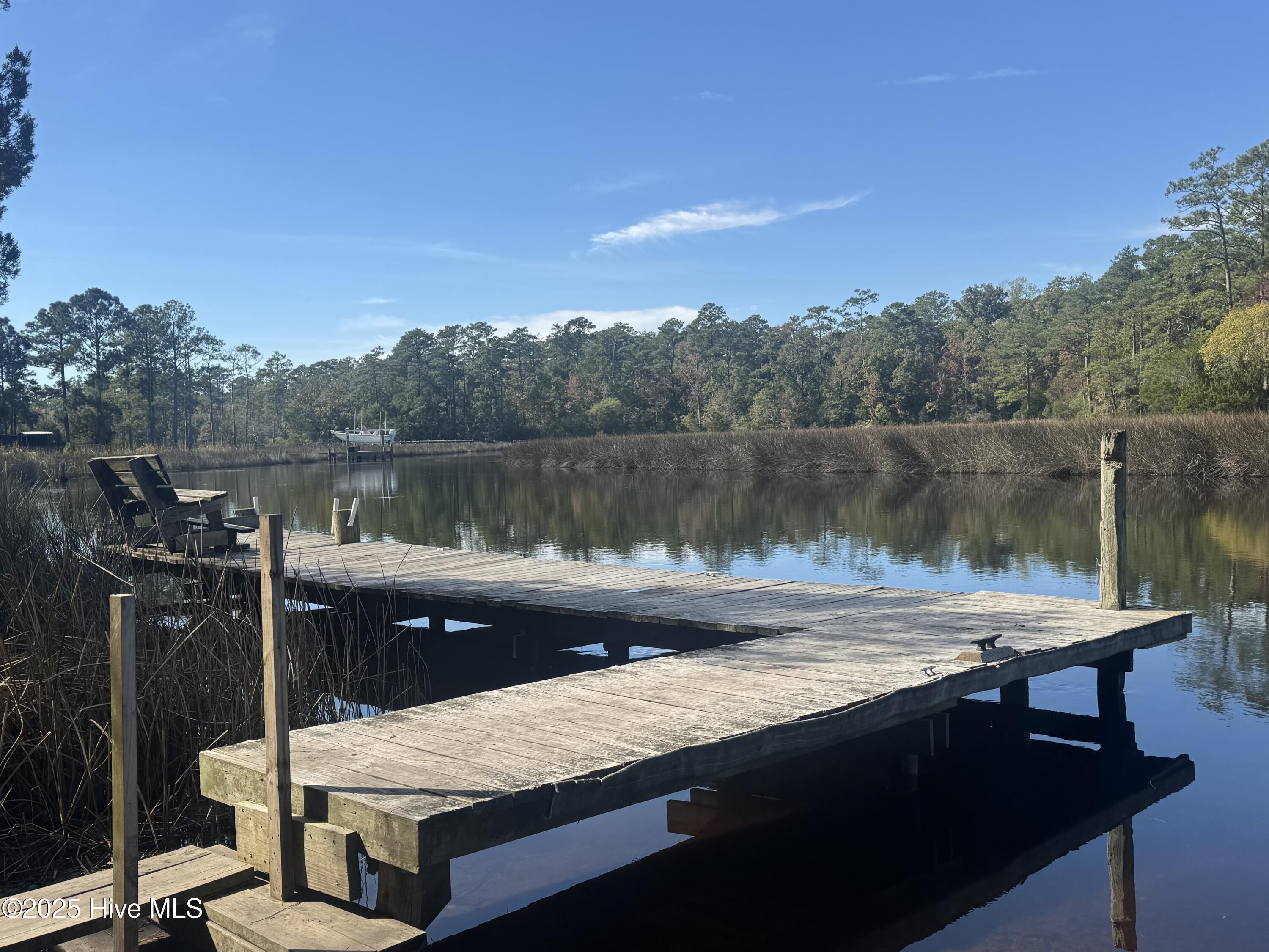 Homes for sale in Swansboro, NC | 103 Stoneybrook Ct, Swansboro, NC 28584 | MLS# 100538064