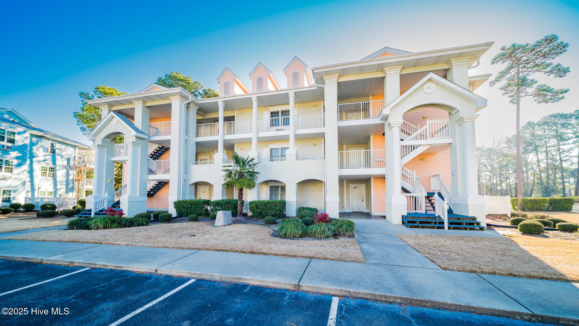 100484252 | Photo 21