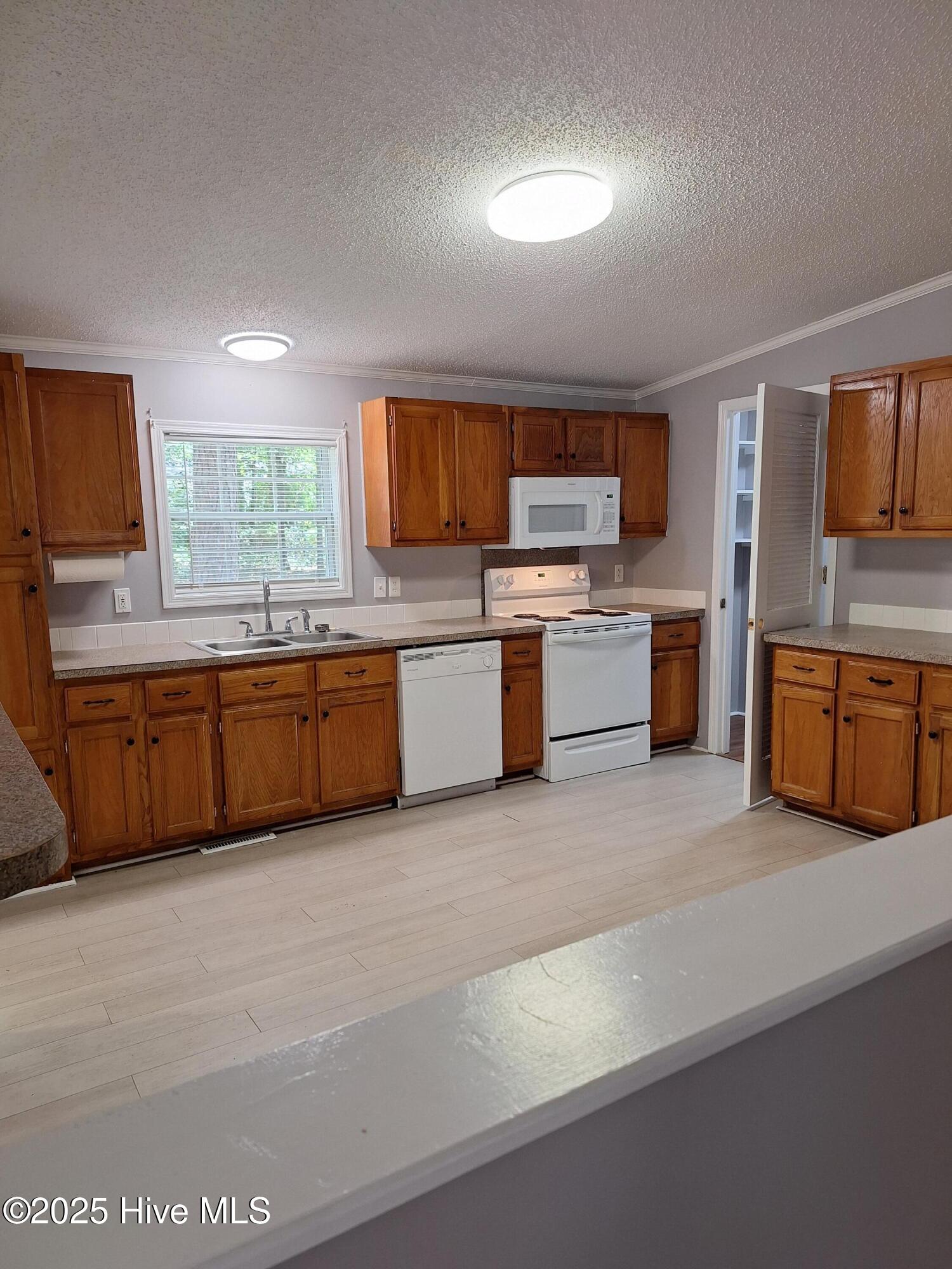 7809 Niffer Lane, Wilmington, NC 28412 – photo 6: 1000008901