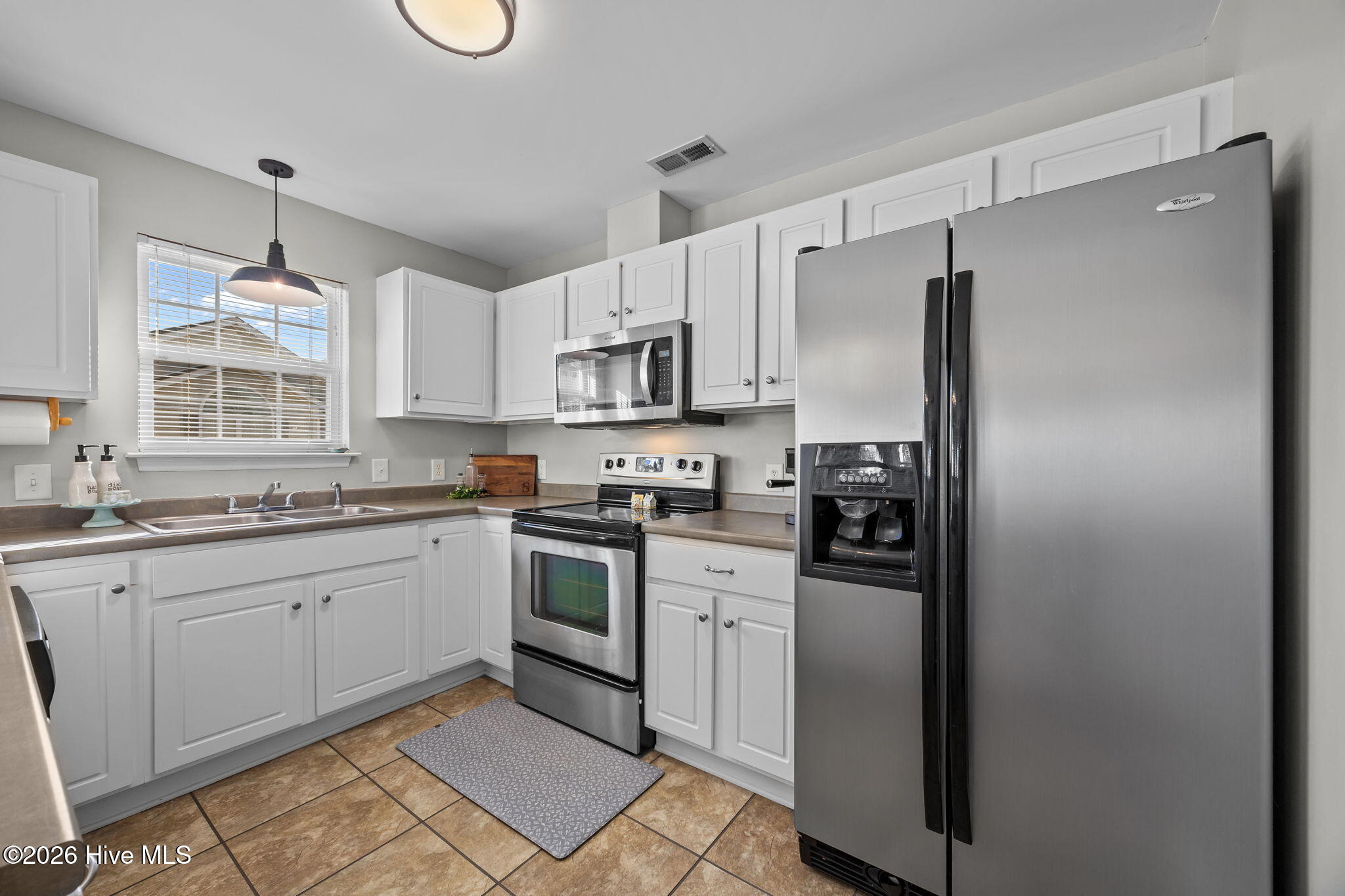 2420 King Richard Court UNIT H, Greenville, NC, 27858