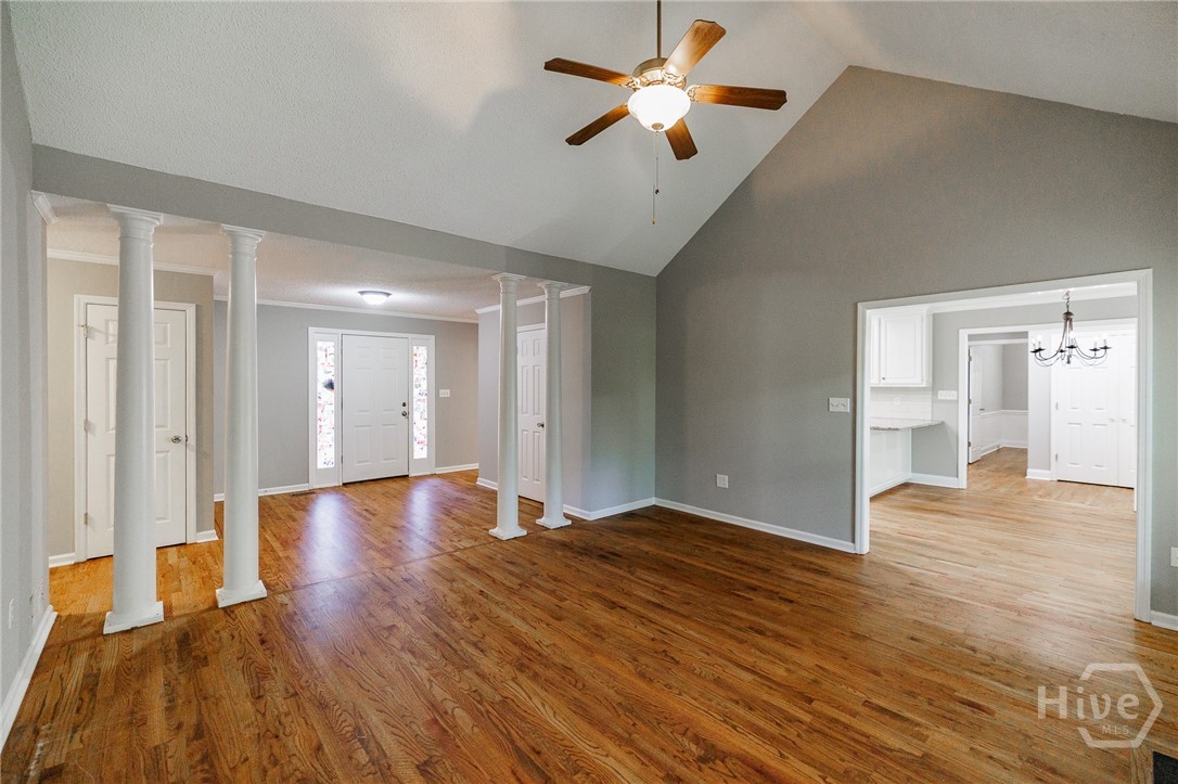 1220 Twelve Oaks Circle