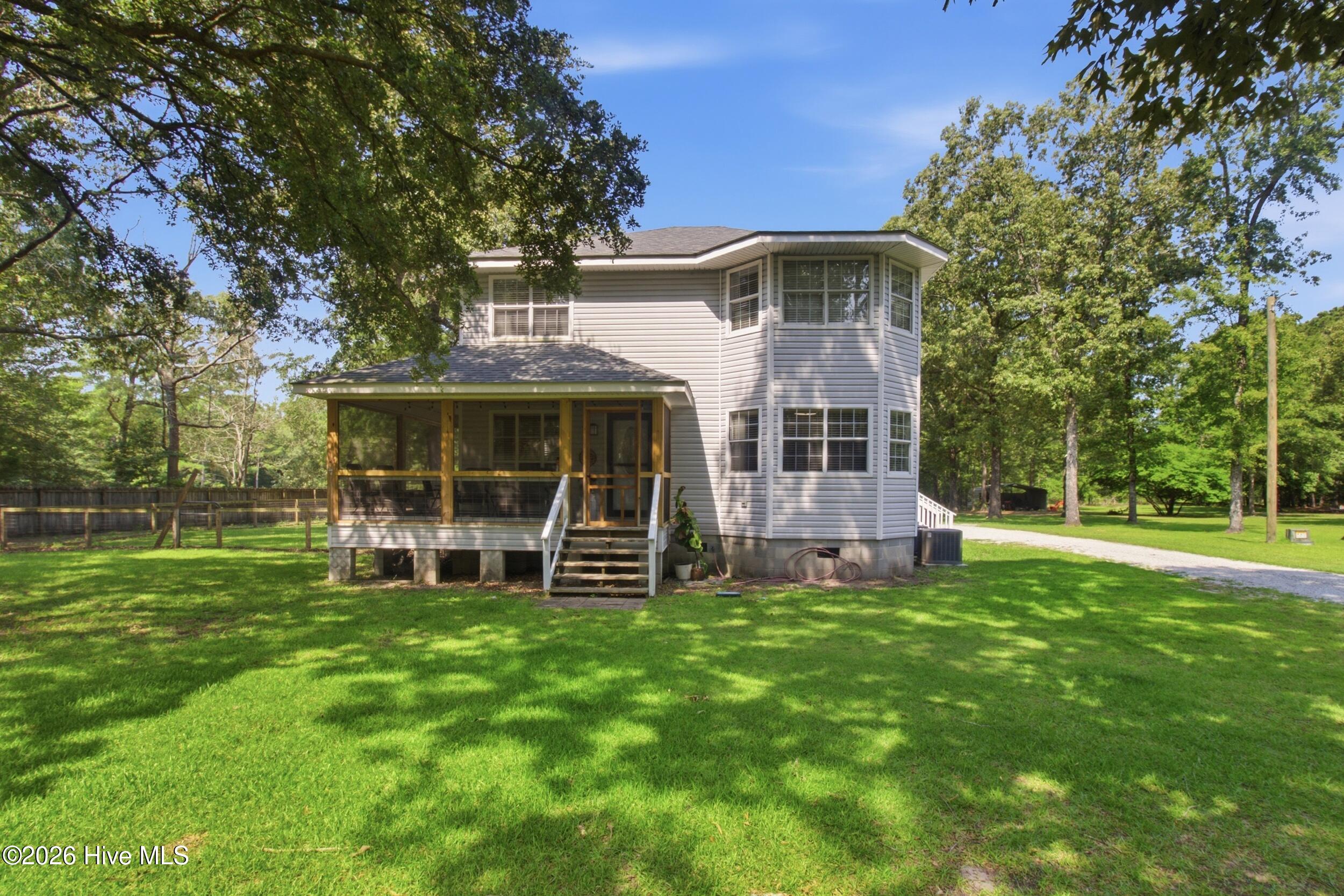 150 Gold Finch Lane,New Bern