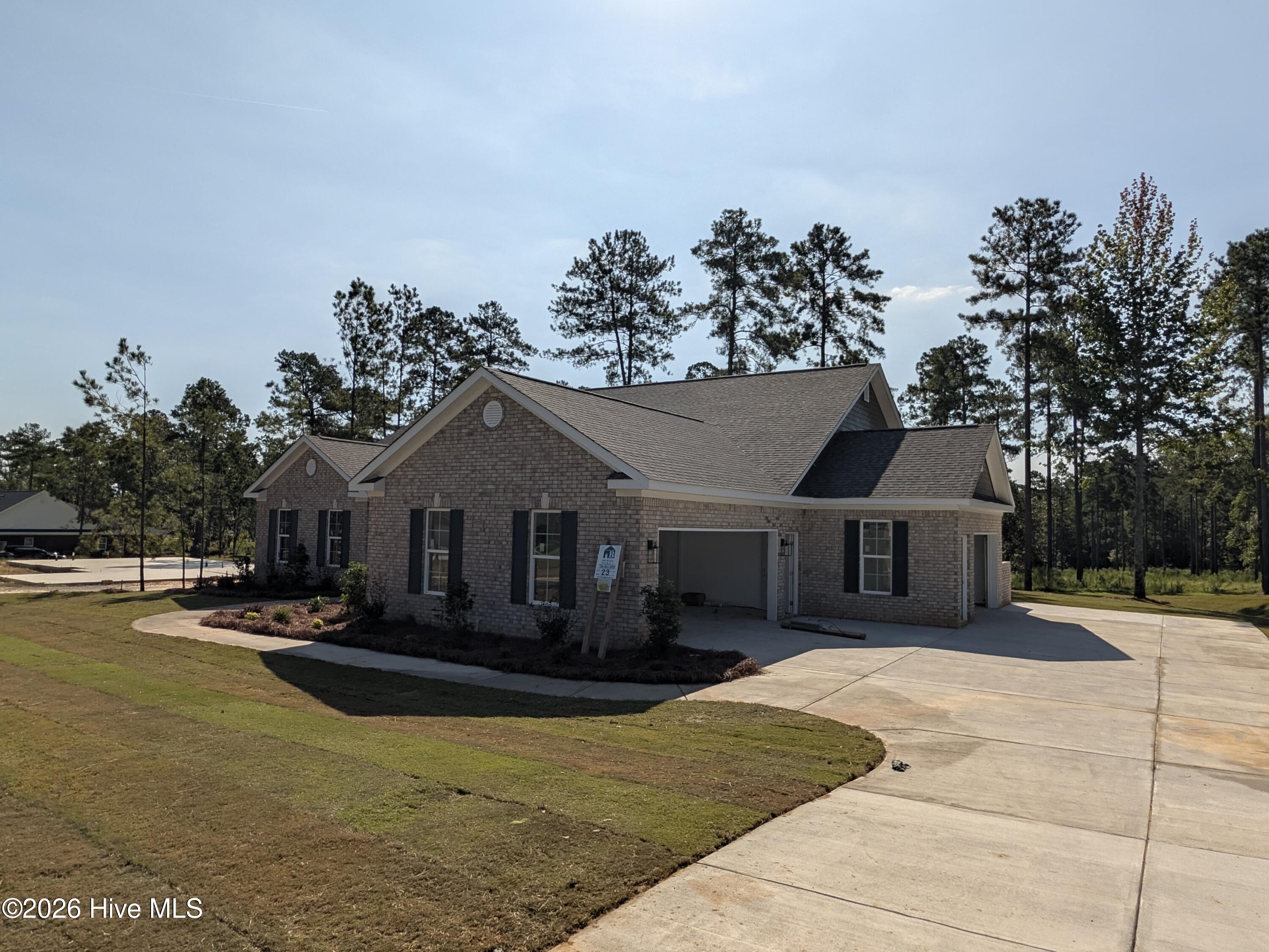 Photo 2 of Single family home for sale at 451 Long Shadow Dr, Aiken, SC 29803 | MLS# 100585612 | Listing updated on 2026-10-05