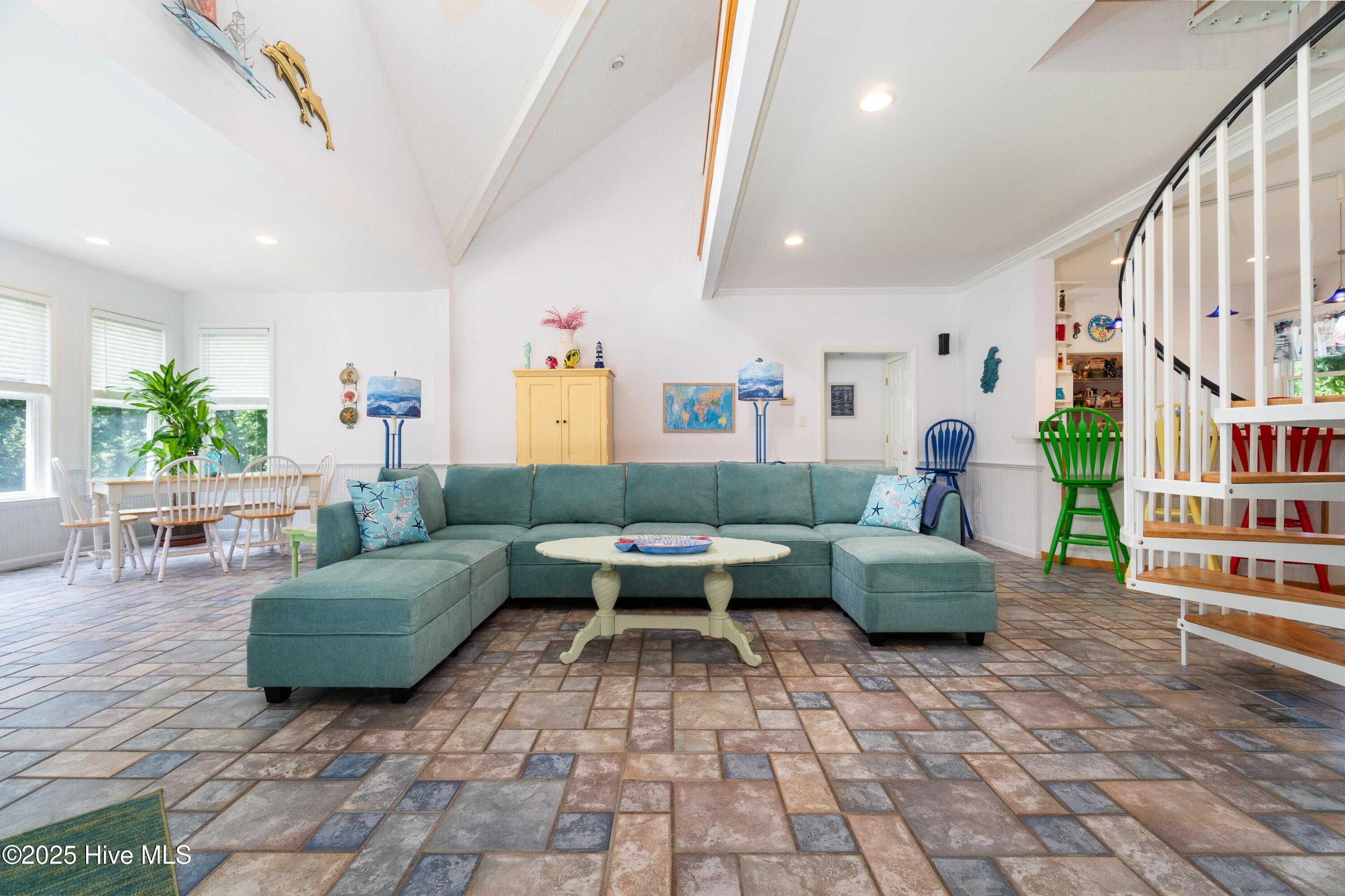 505 Ragan Road,Oriental