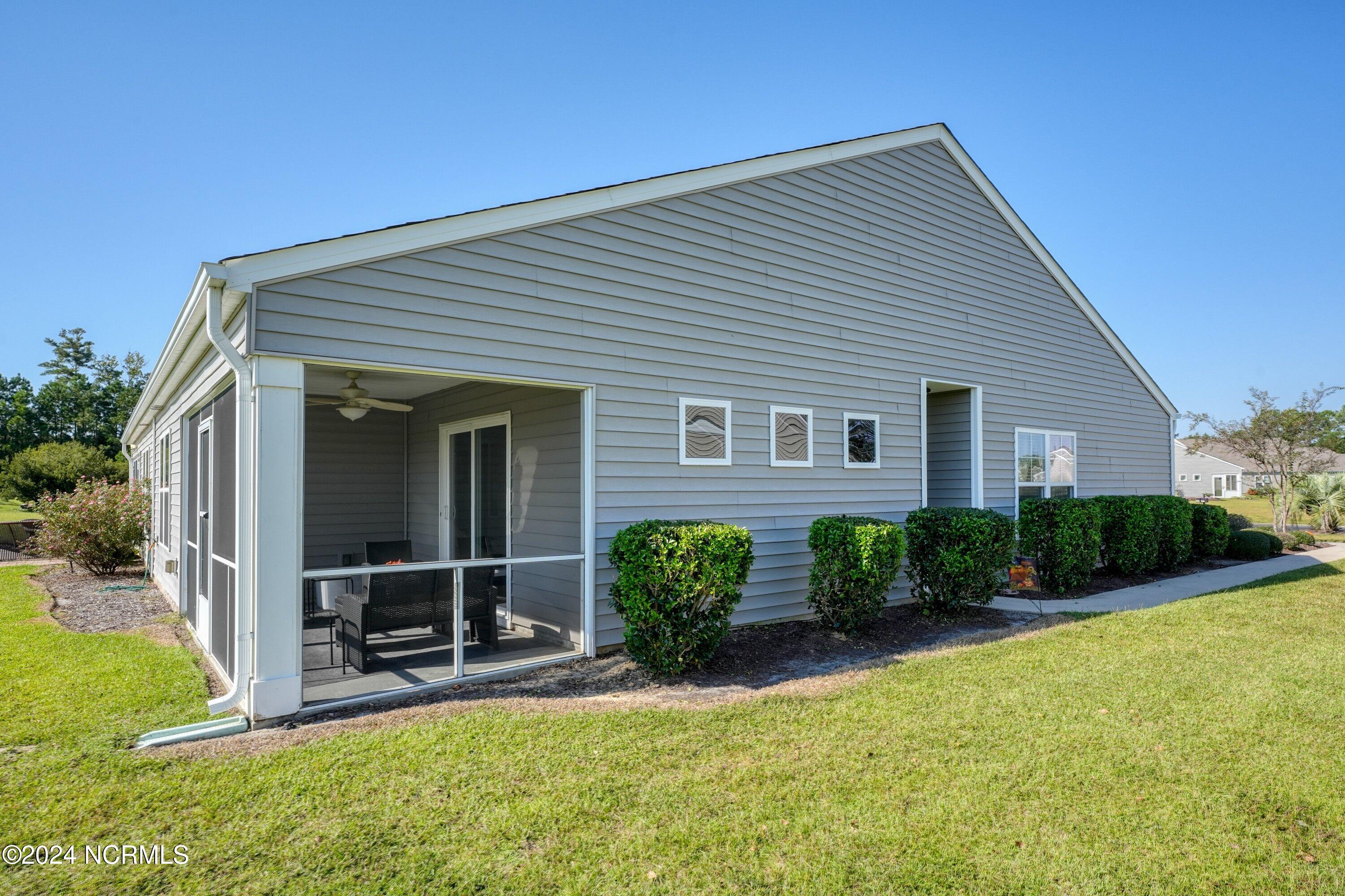 100544330 | Photo 27