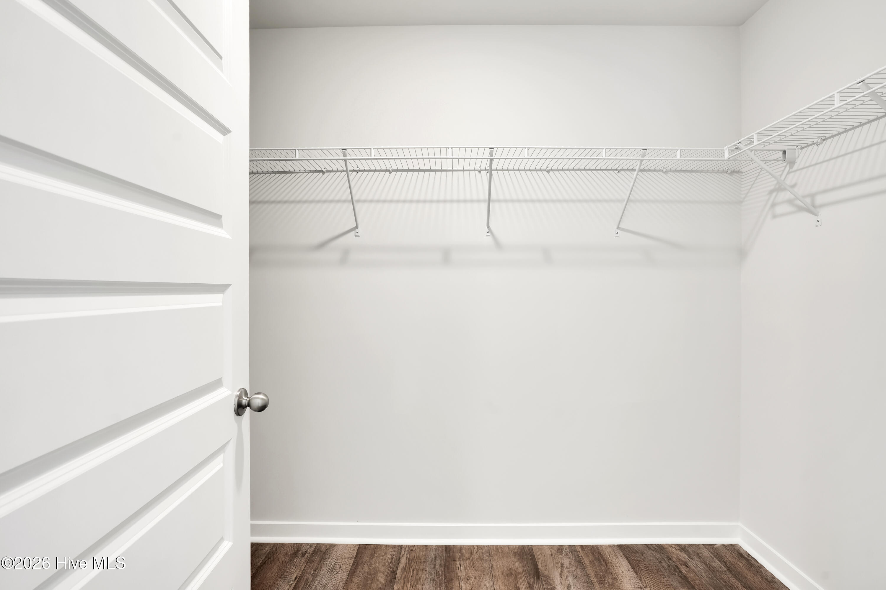 100545392 | Photo 27