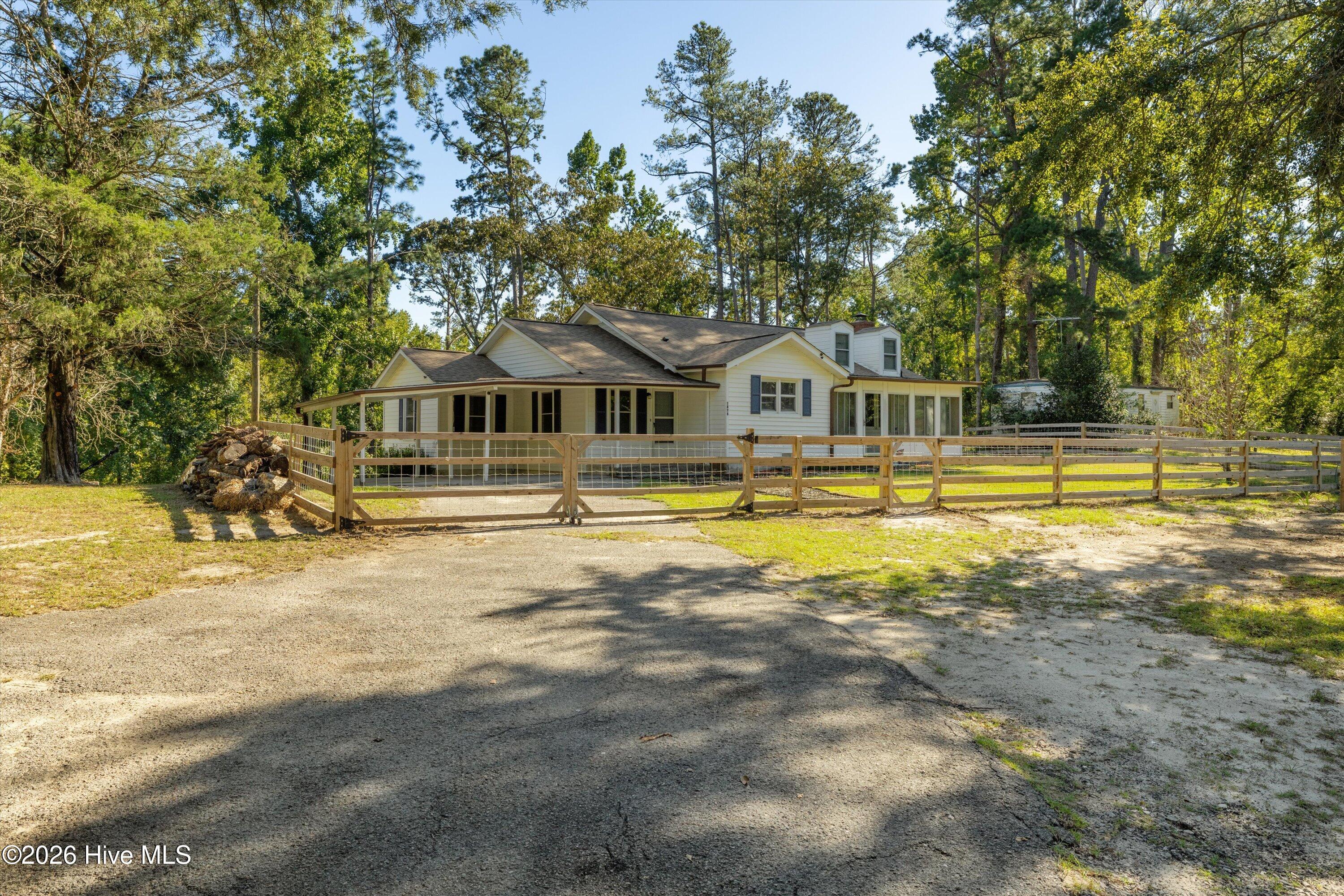 Photo 4 of Single family home for sale at 1878 Mcdade Farm Rd, Augusta, GA 30906 | MLS# 100606797 | Listing updated on 2026-10-01