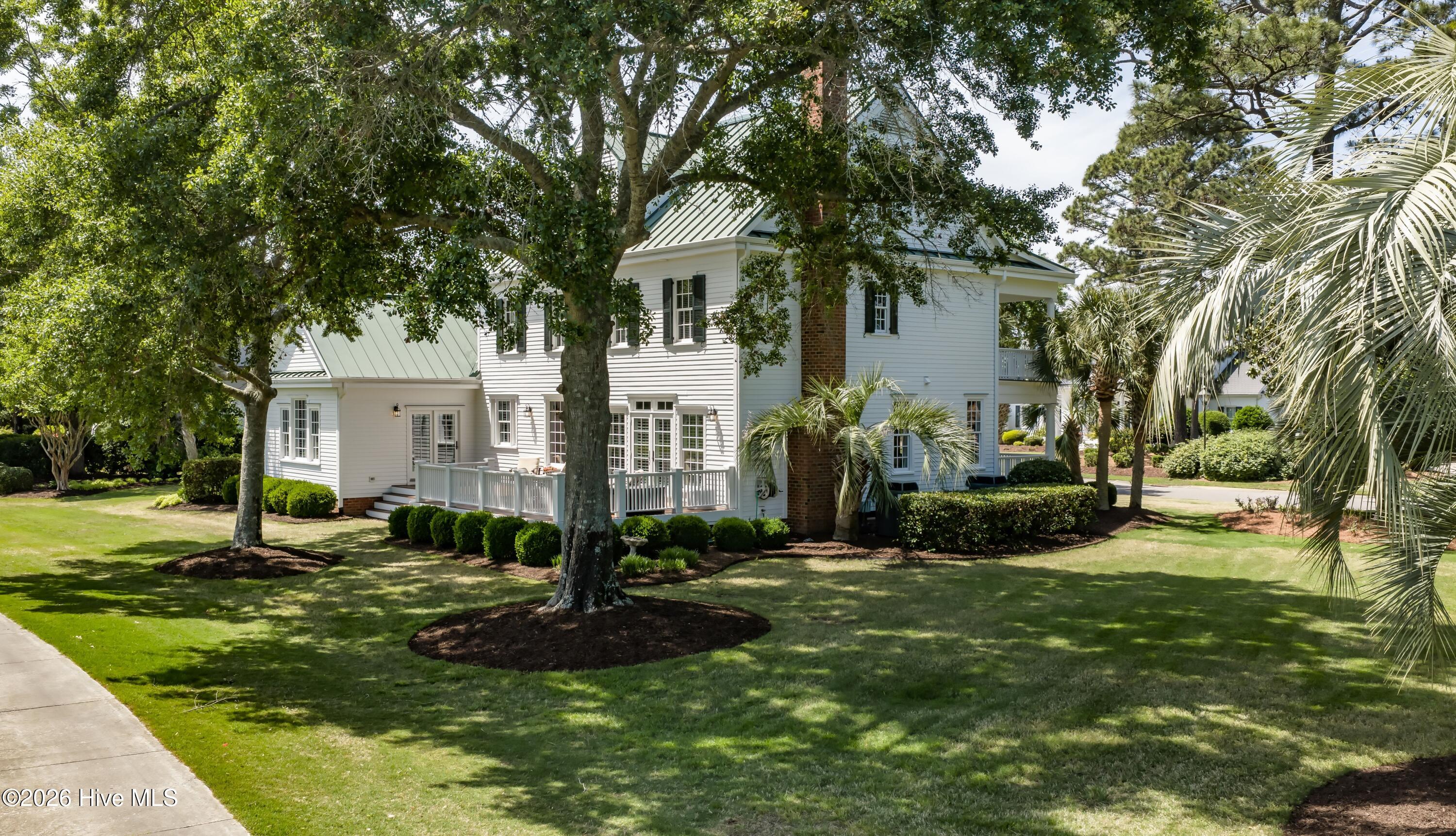 100569370 | Photo 67