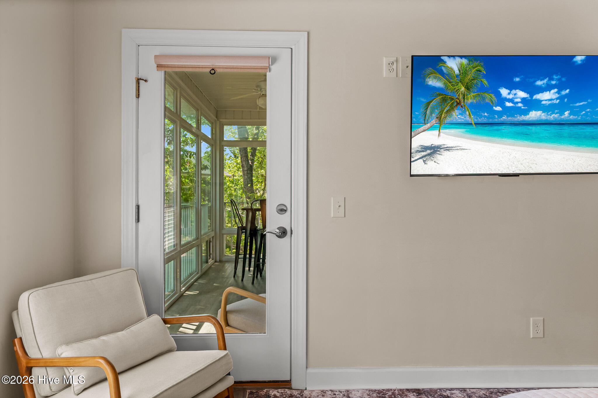 100568438 | Photo 31